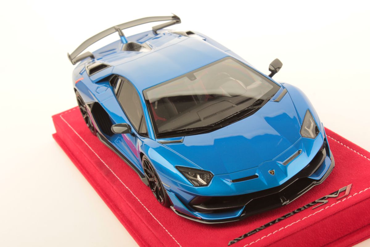 MR Collection Lamborghini Aventador SVJ - Blue Nethuns | 1:18 - Image 3