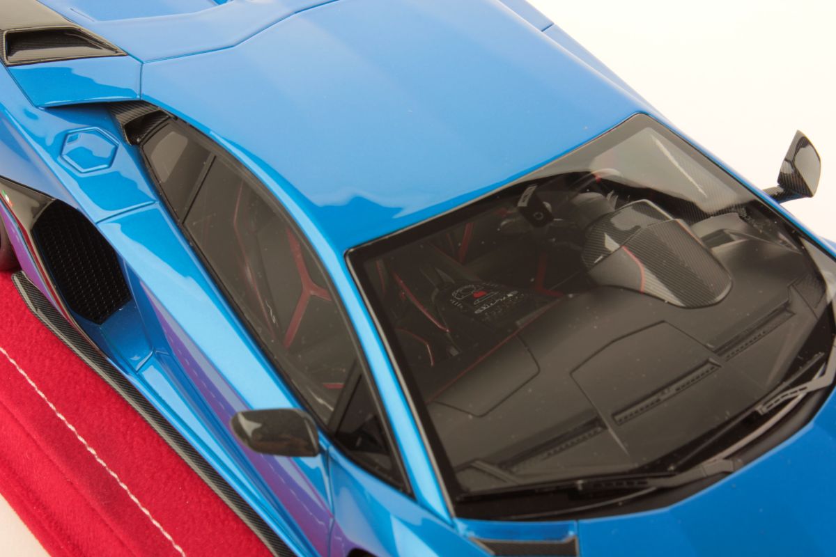 MR Collection Lamborghini Aventador SVJ - Blue Nethuns | 1:18 - Image 6