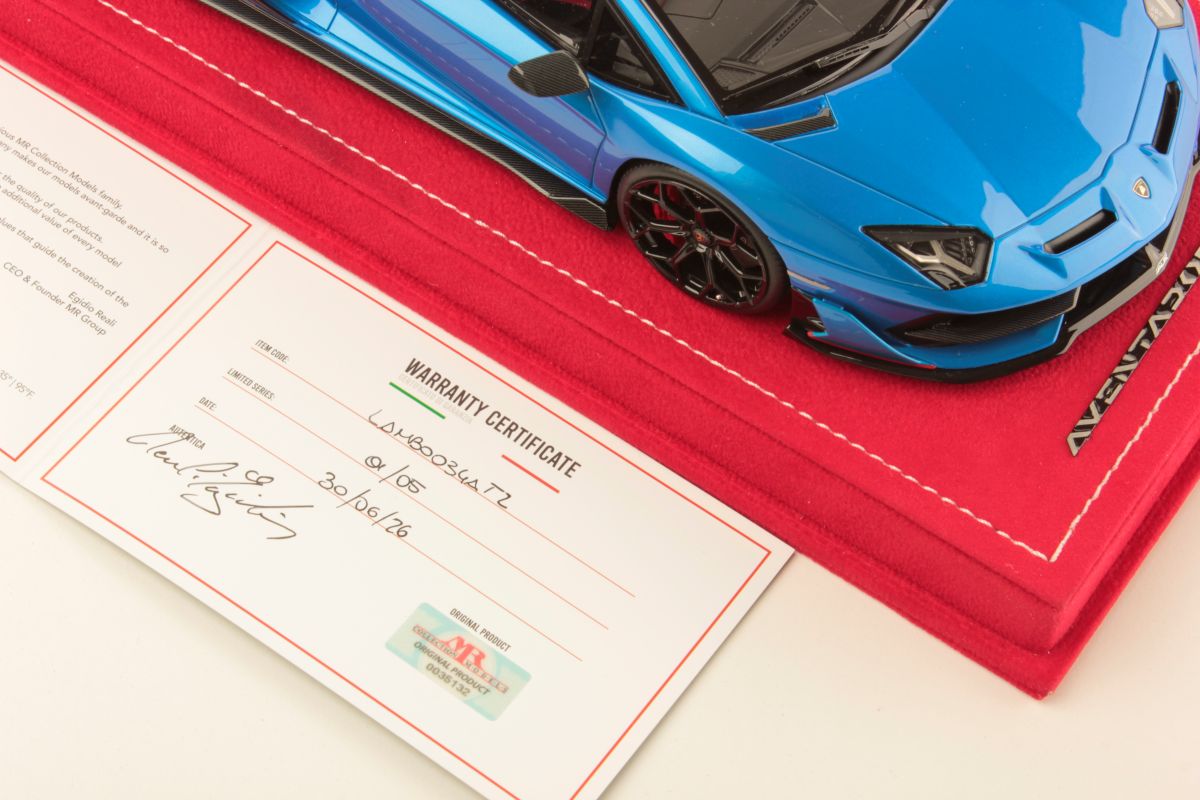 MR Collection Lamborghini Aventador SVJ - Blue Nethuns | 1:18 - Image 7