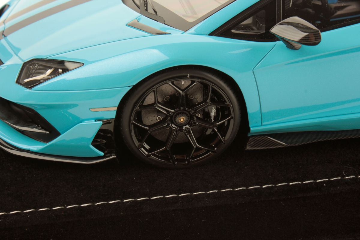 MR Collection Lamborghini Aventador SVJ - Blue Cepheus | 1:18 - Image 5