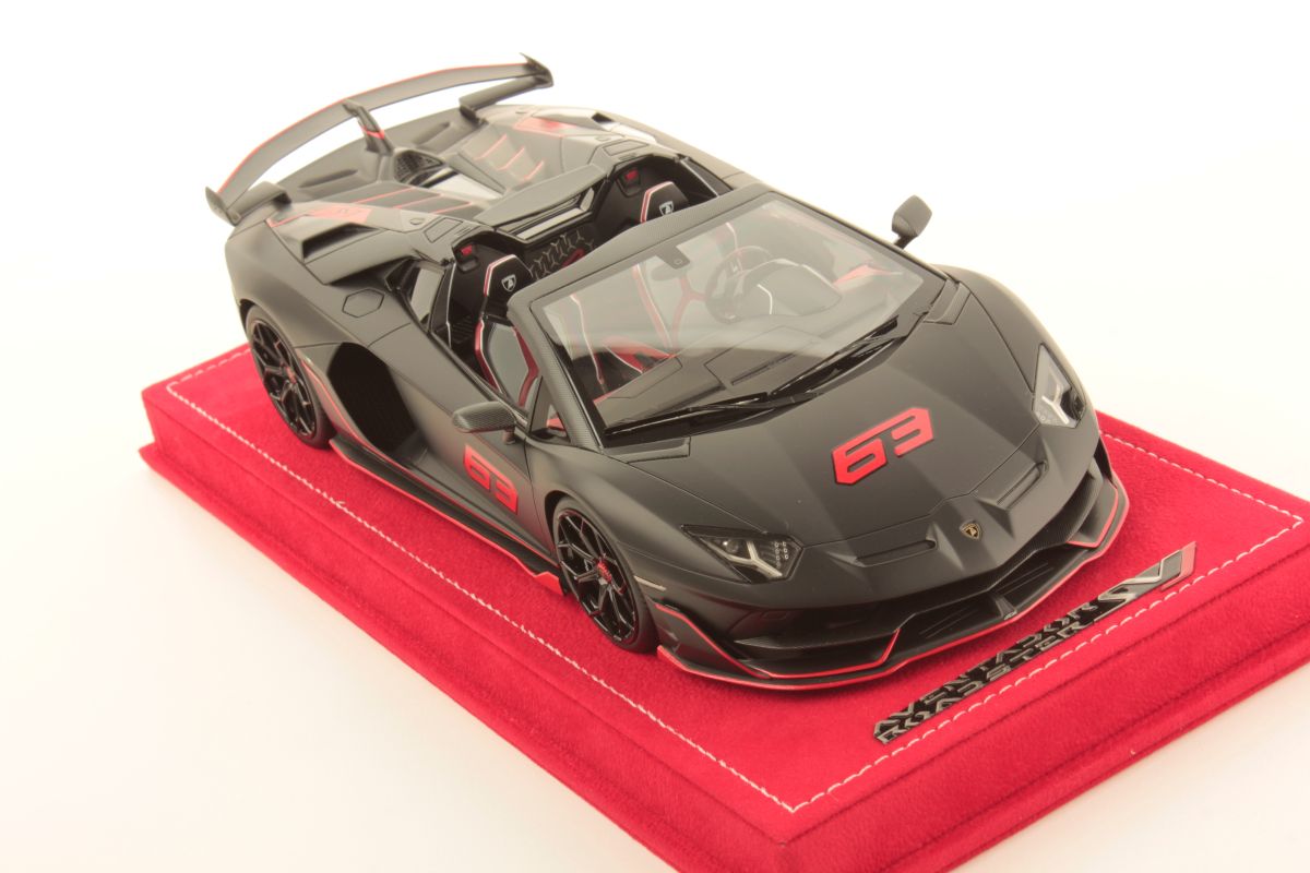 MR Collection Lamborghini Aventador SVJ Roadster - Nero Nemesis | 1:18 - Image 3