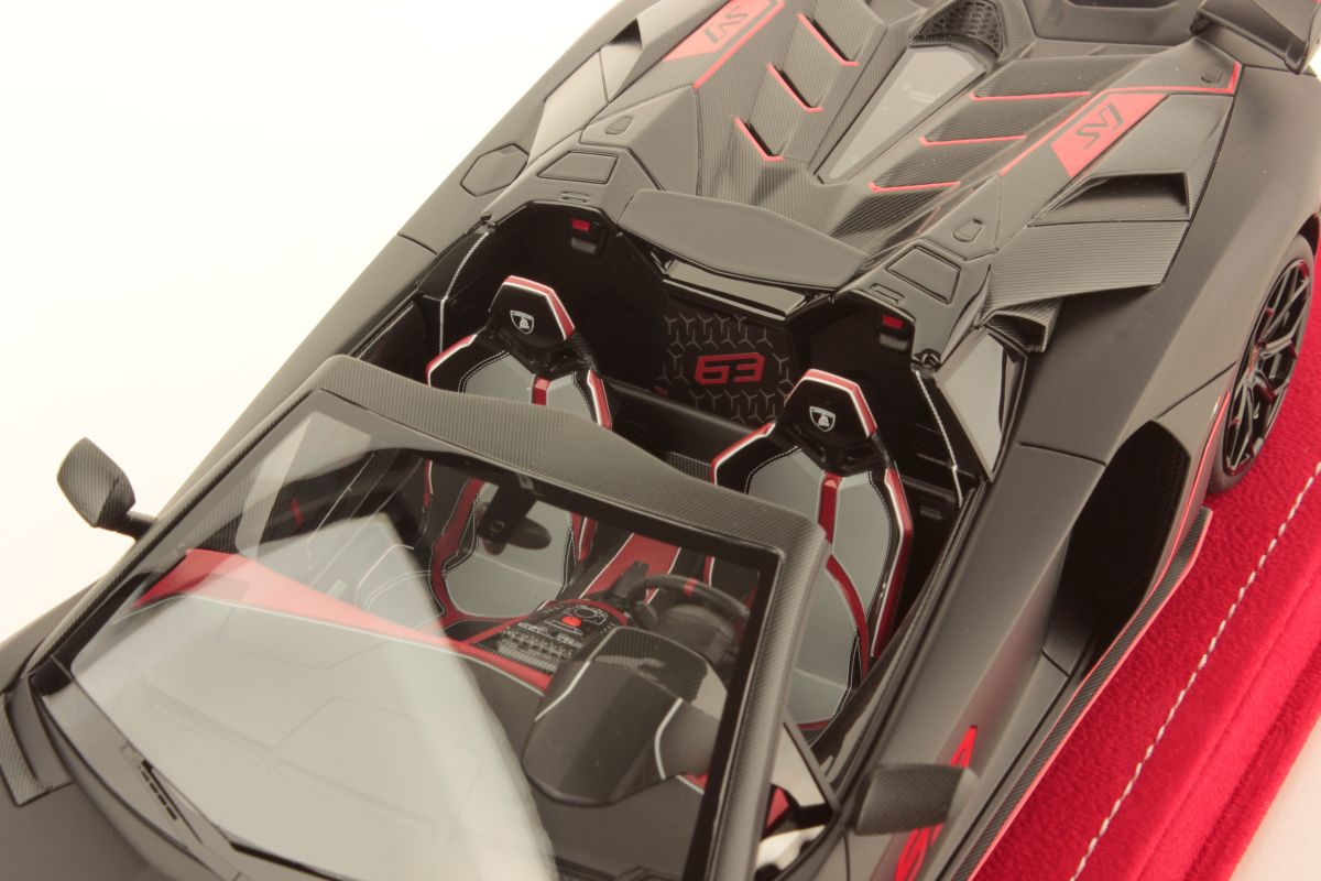 MR Collection Lamborghini Aventador SVJ Roadster - Nero Nemesis | 1:18 - Image 6