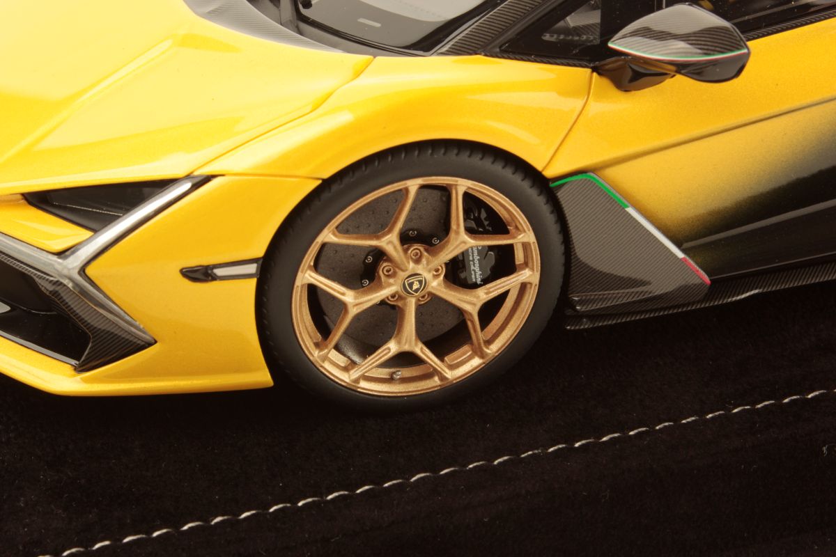 MR Collection Lamborghini Revuelto Special Series | 1:18 - Image 5