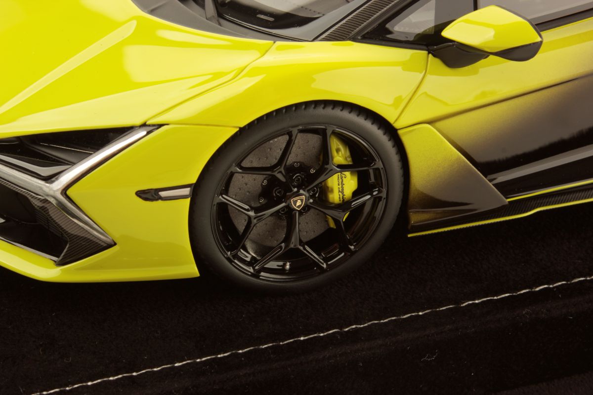 MR Collection Lamborghini Revuelto Special Series - Fading Effect | 1:18 - Image 5