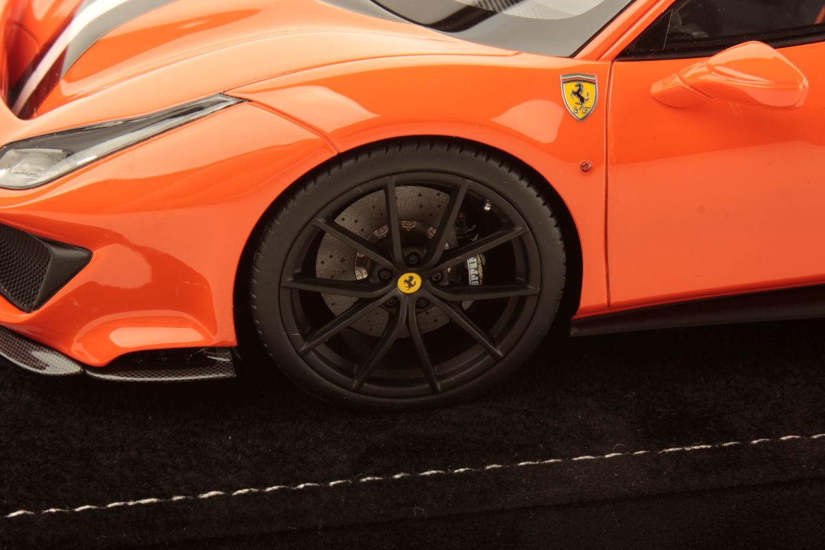 MR Collection Ferrari 488 Pista - Pastel Orange | 1:18 - Image 5