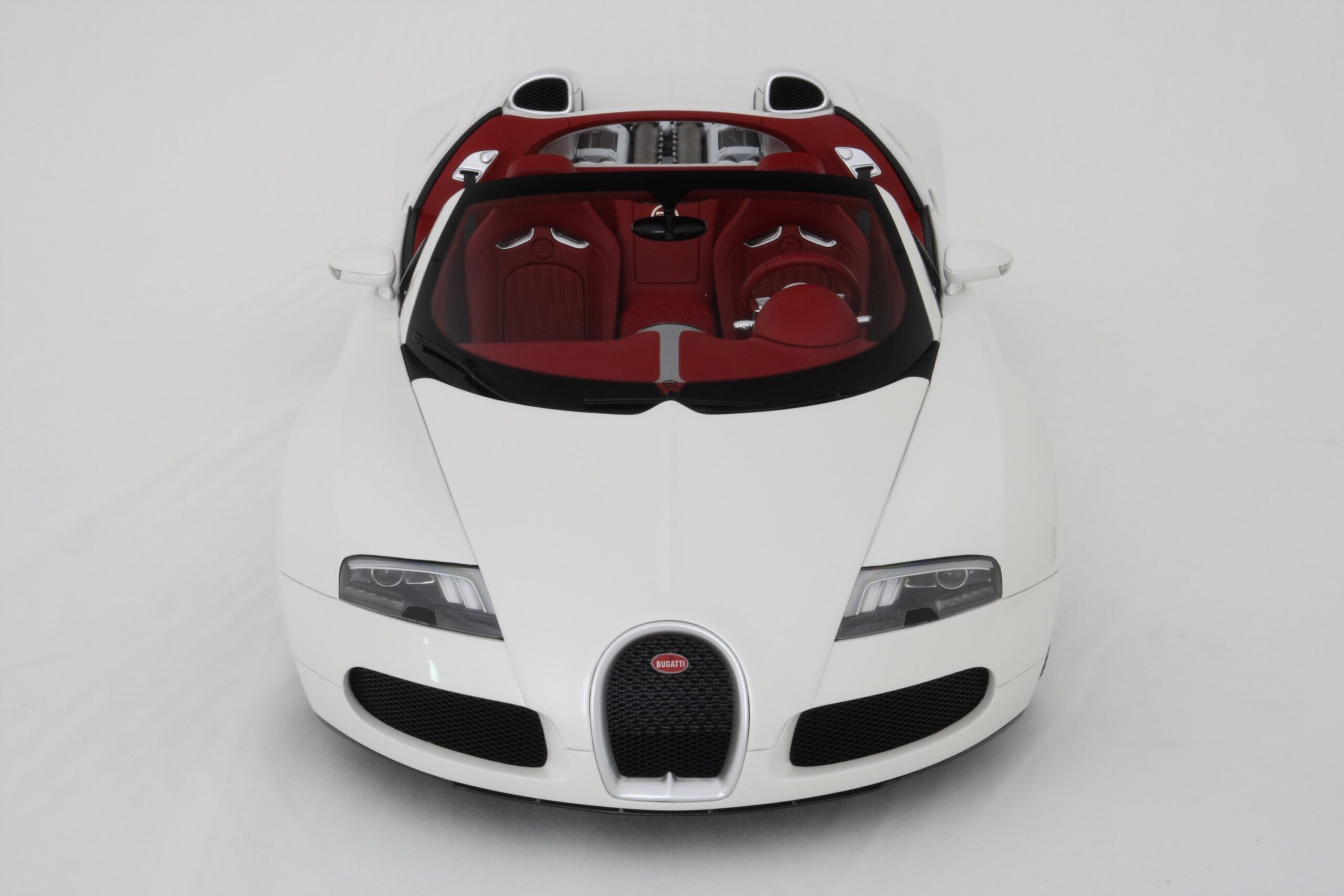 Amalgam Bugatti Veyron Tailor Made | 1:8 - 画像12