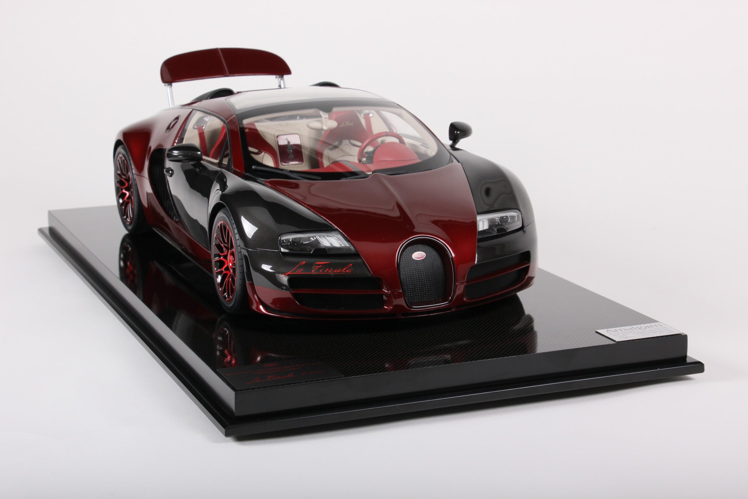 Amalgam Bugatti Veyron Tailor Made | 1:8 - 画像18
