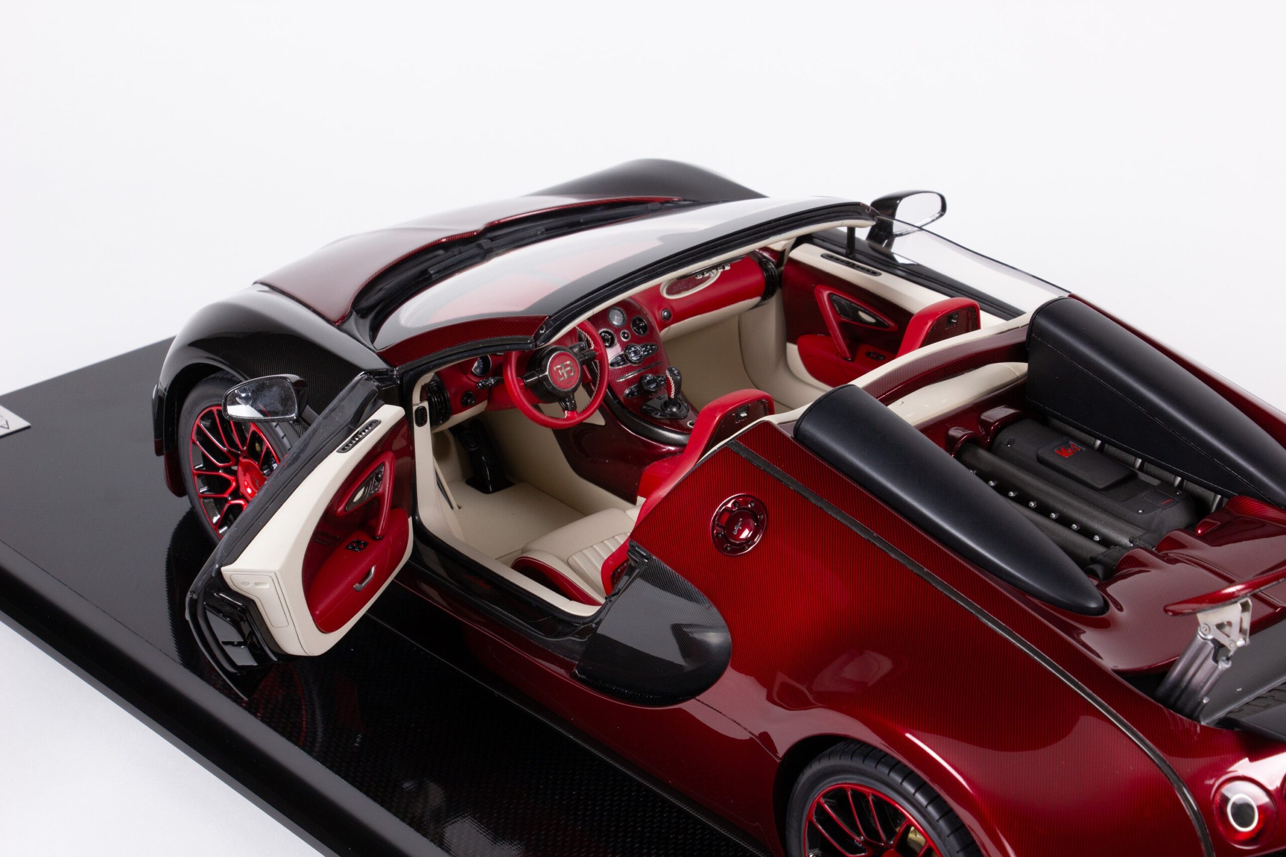 Amalgam Bugatti Veyron Tailor Made | 1:8 - 画像19