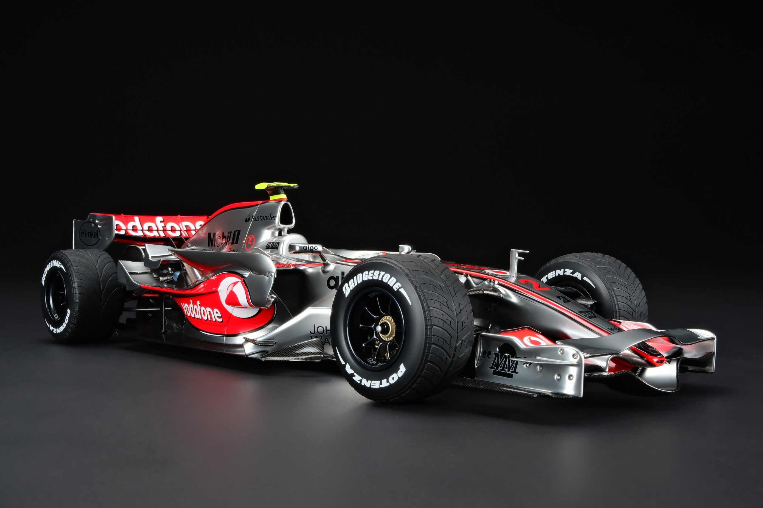 Amalgam McLaren MP4-22 2007 Grand Prix d'Europe - Lewis Hamilton - Rouge | 1:8