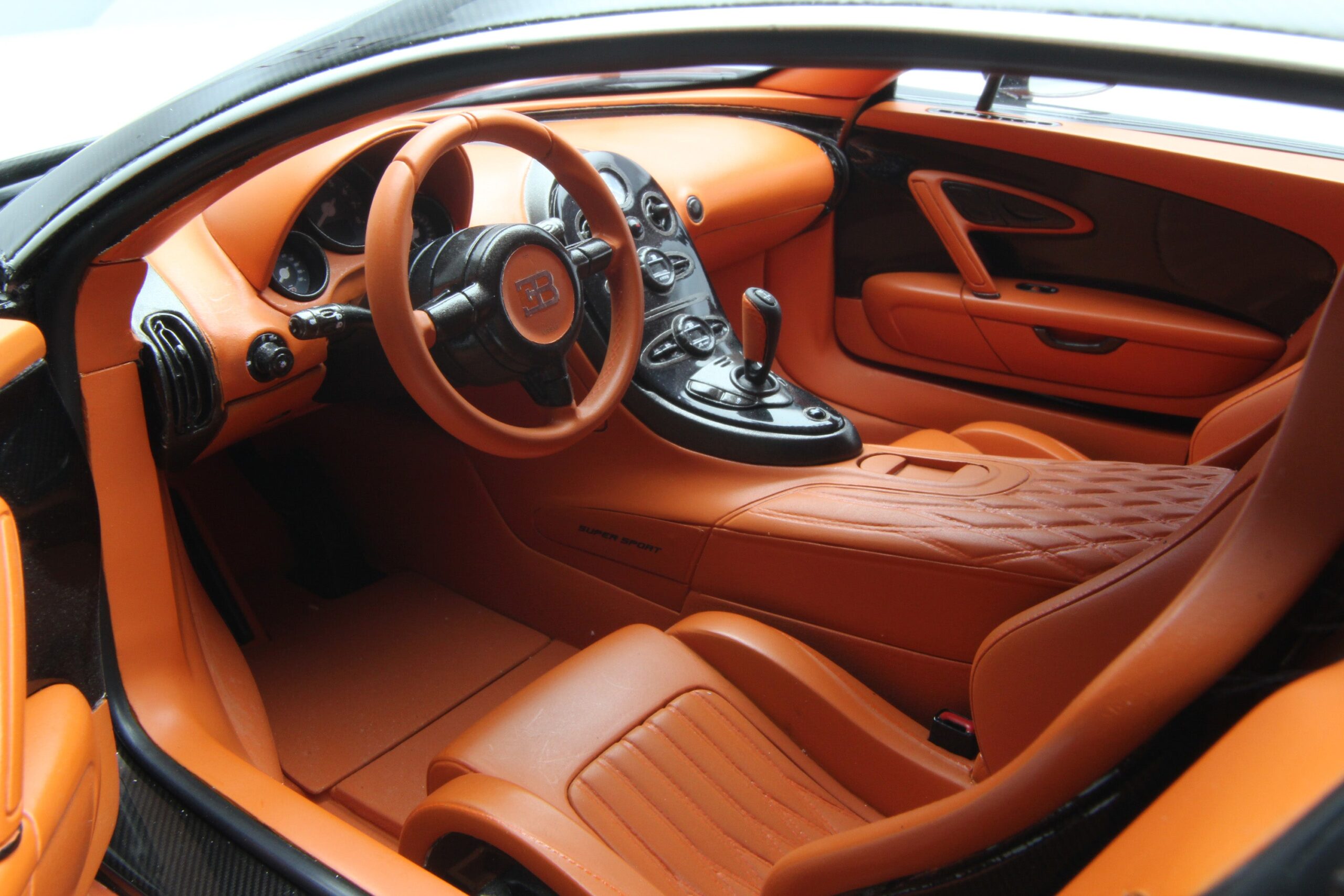 Amalgam Bugatti Veyron Tailor Made | 1:8 - 画像30
