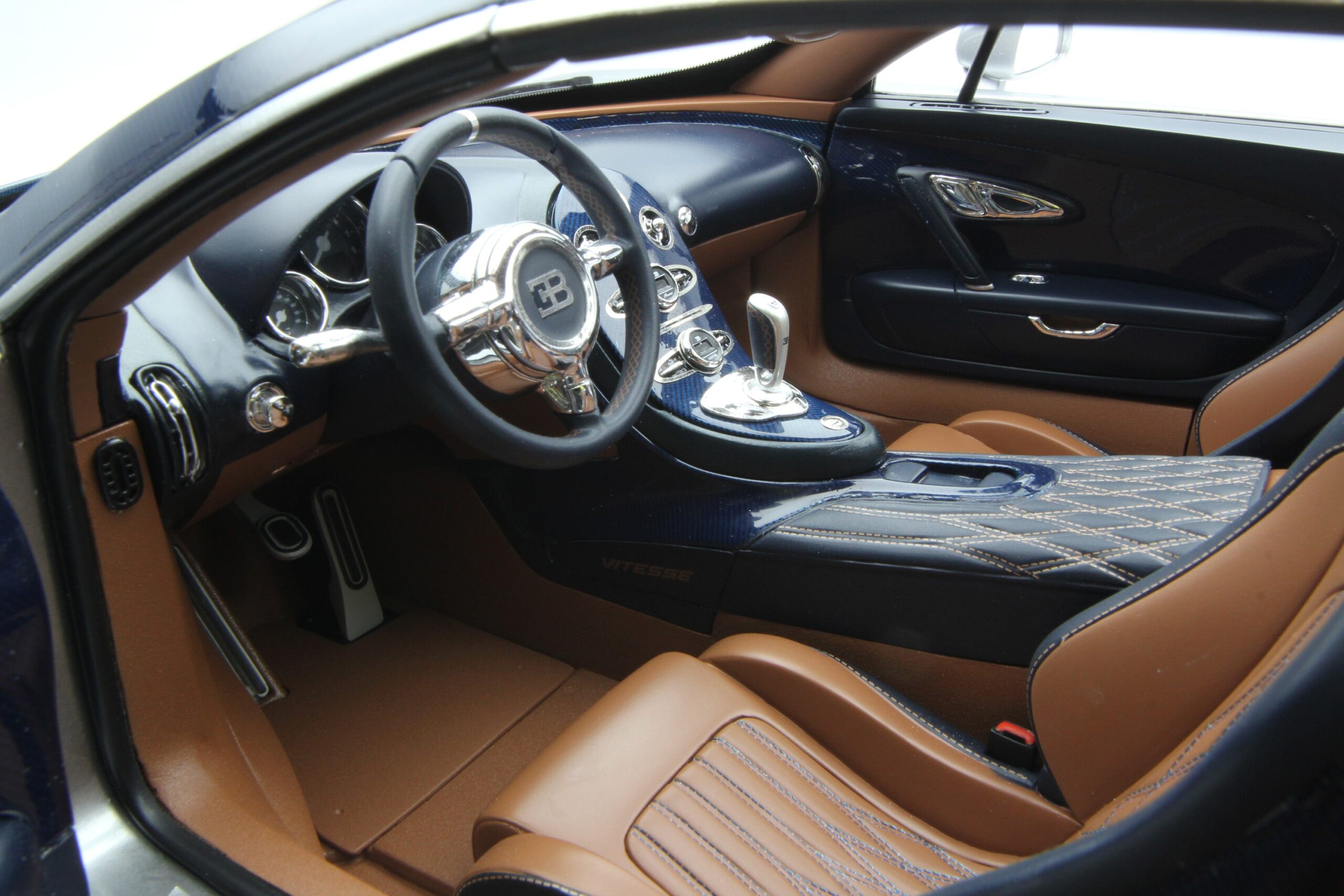 Amalgam Bugatti Veyron Tailor Made | 1:8 - 画像40