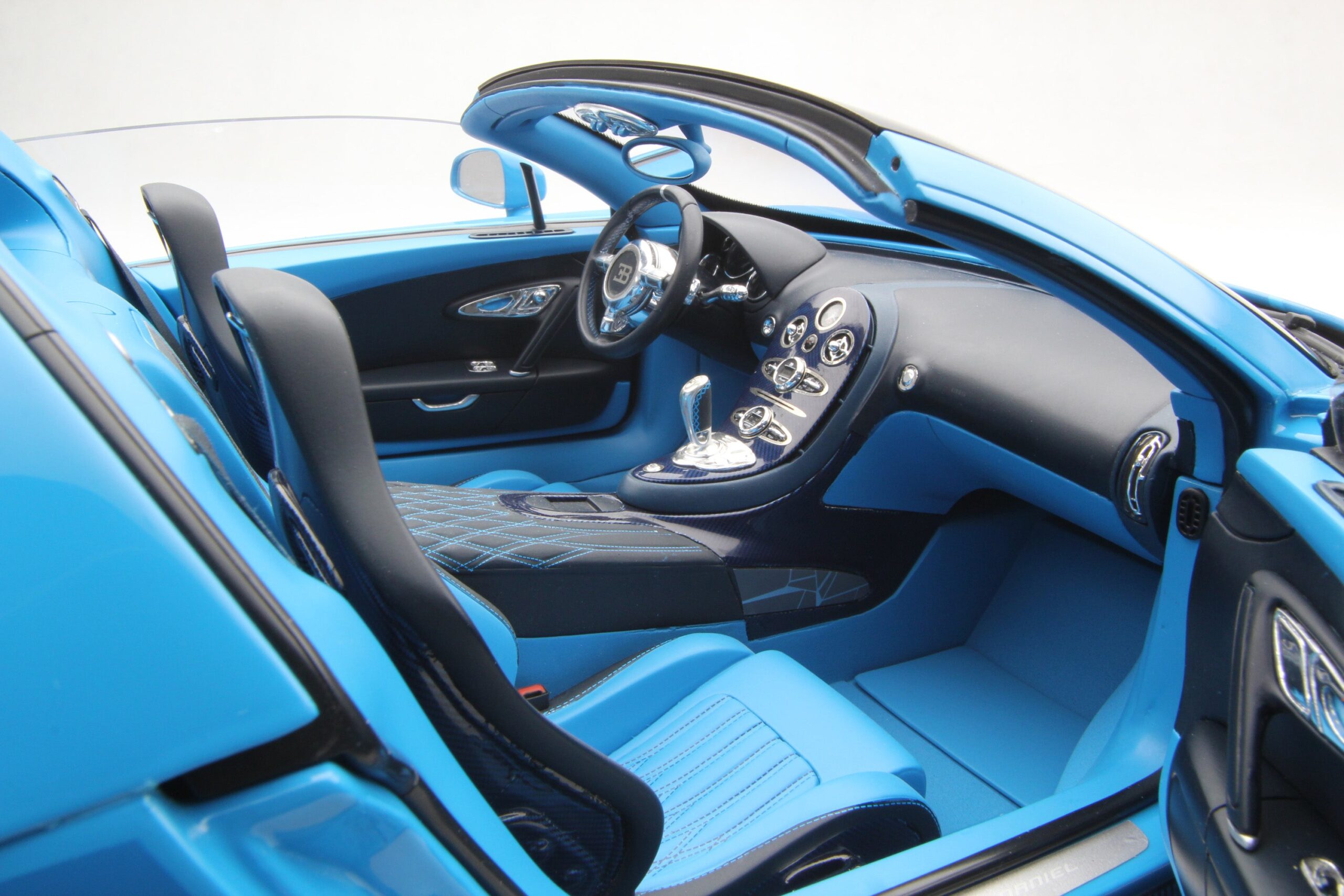 Amalgam Bugatti Veyron Tailor Made | 1:8 - 画像46