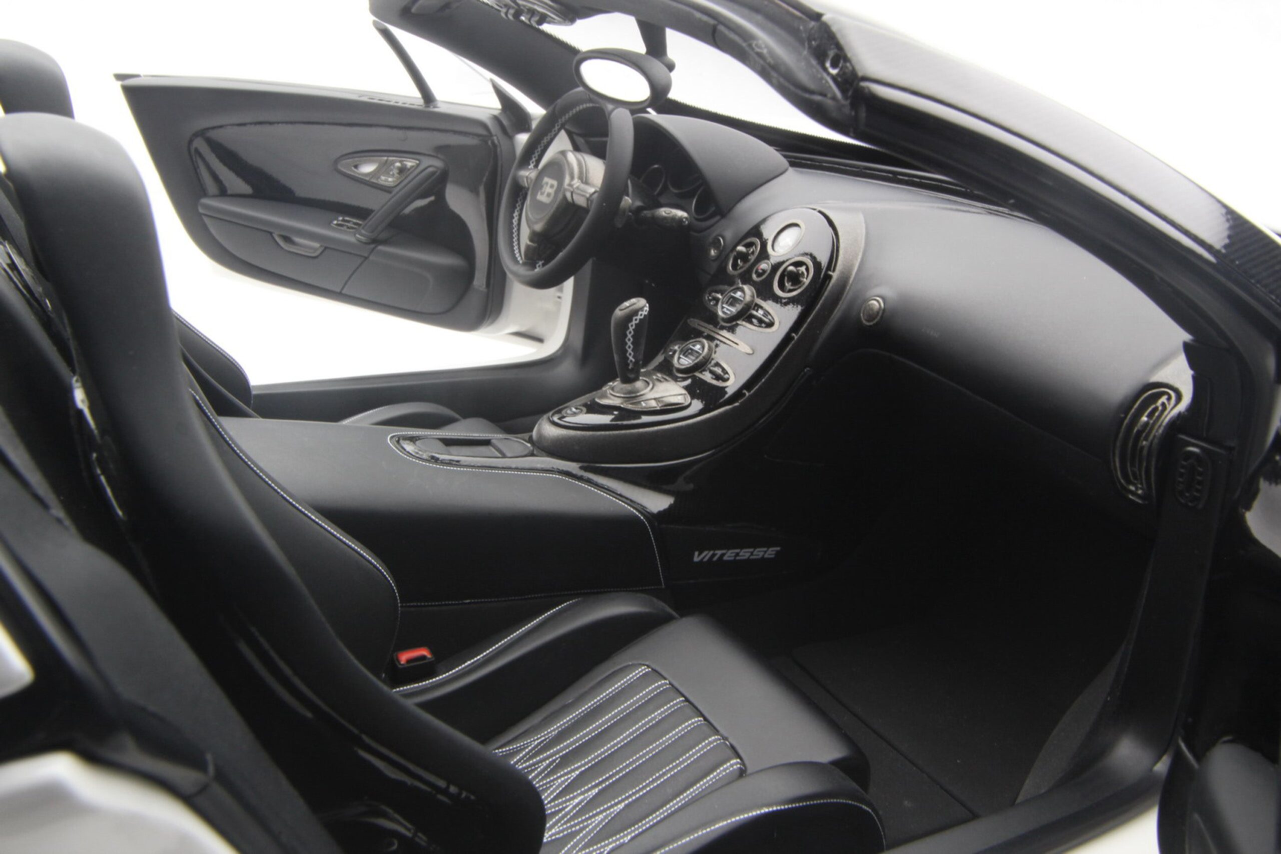 Amalgam Bugatti Veyron Tailor Made | 1:8 - 画像51
