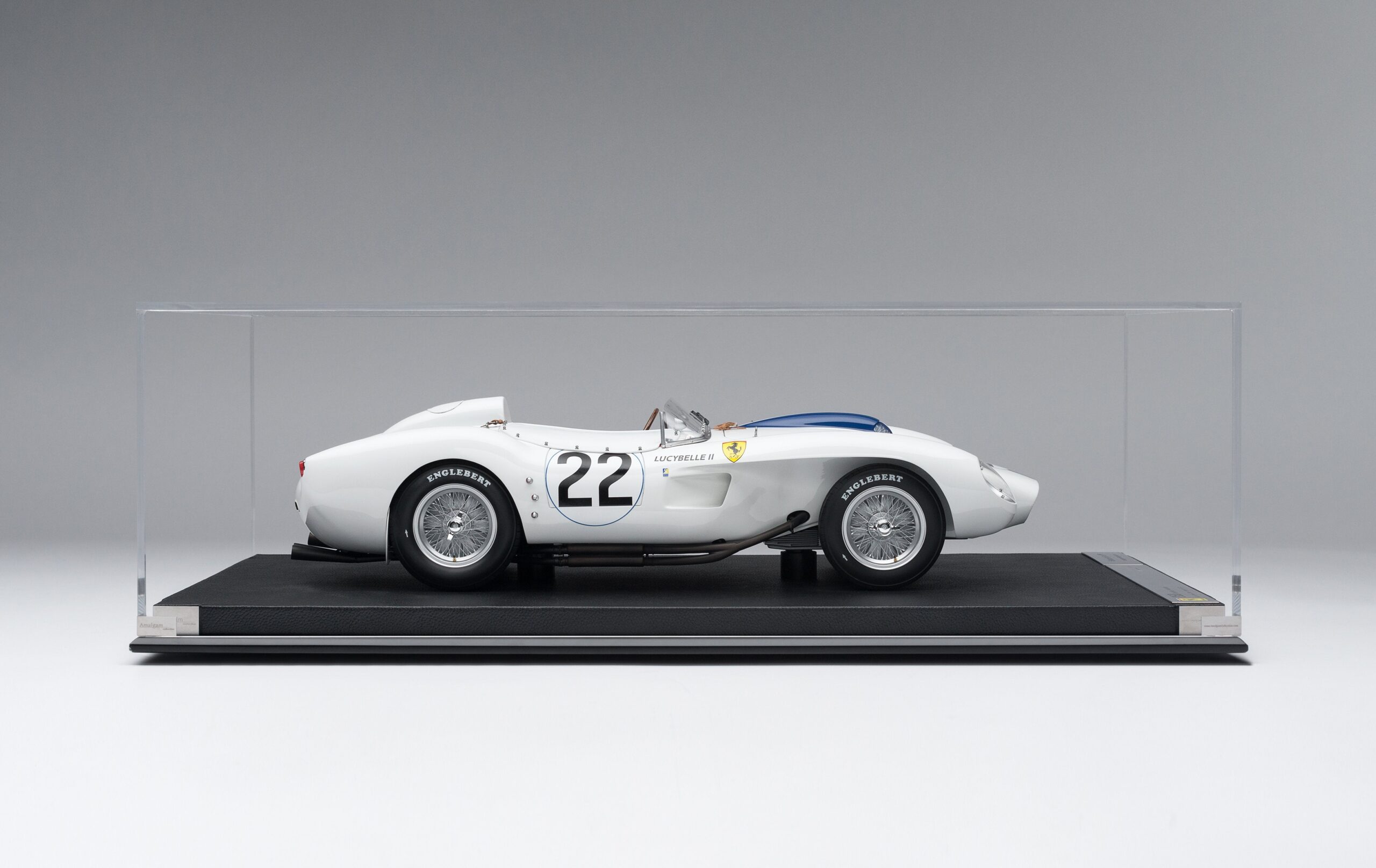 Amalgam Ferrari 250 TR 1958 Le Mans "Lucybelle II" - Weiß | 1:8 - Image 14