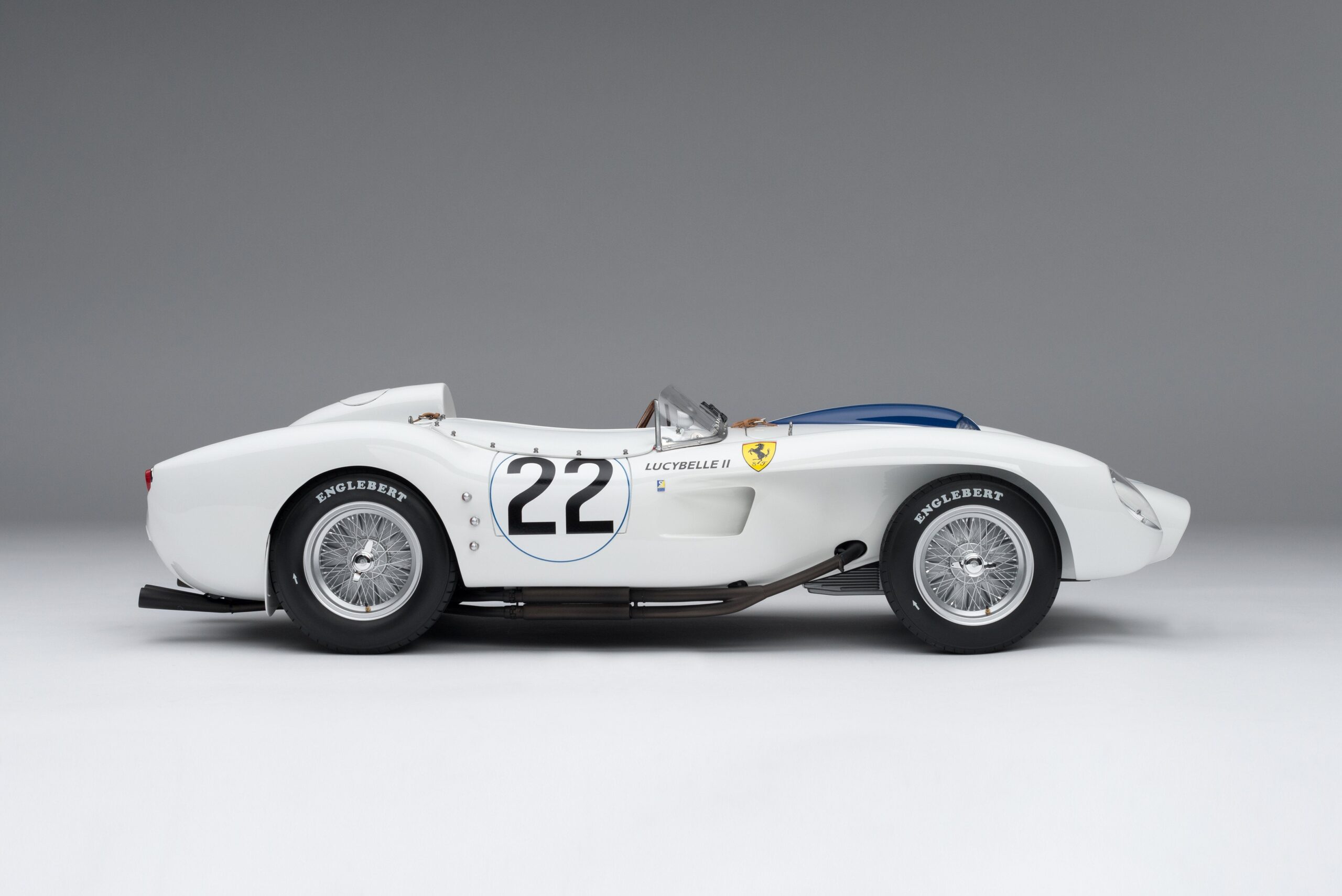 Amalgam Ferrari 250 TR 1958 Le Mans "Lucybelle II" - Weiß | 1:8 - Image 8