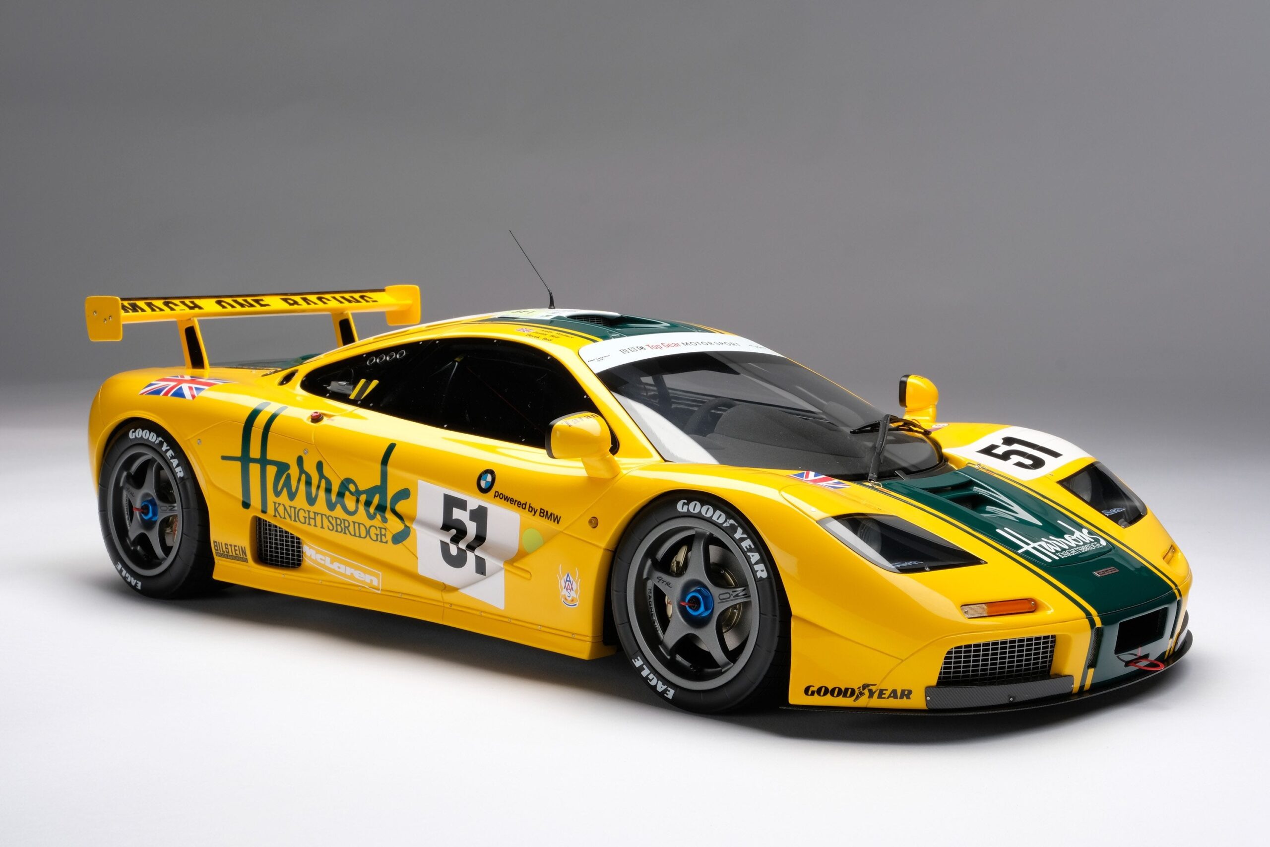 Amalgam McLaren F1 GTR Harrods - 3.º puesto en Le Mans 1995 - Amarillo | 1:8