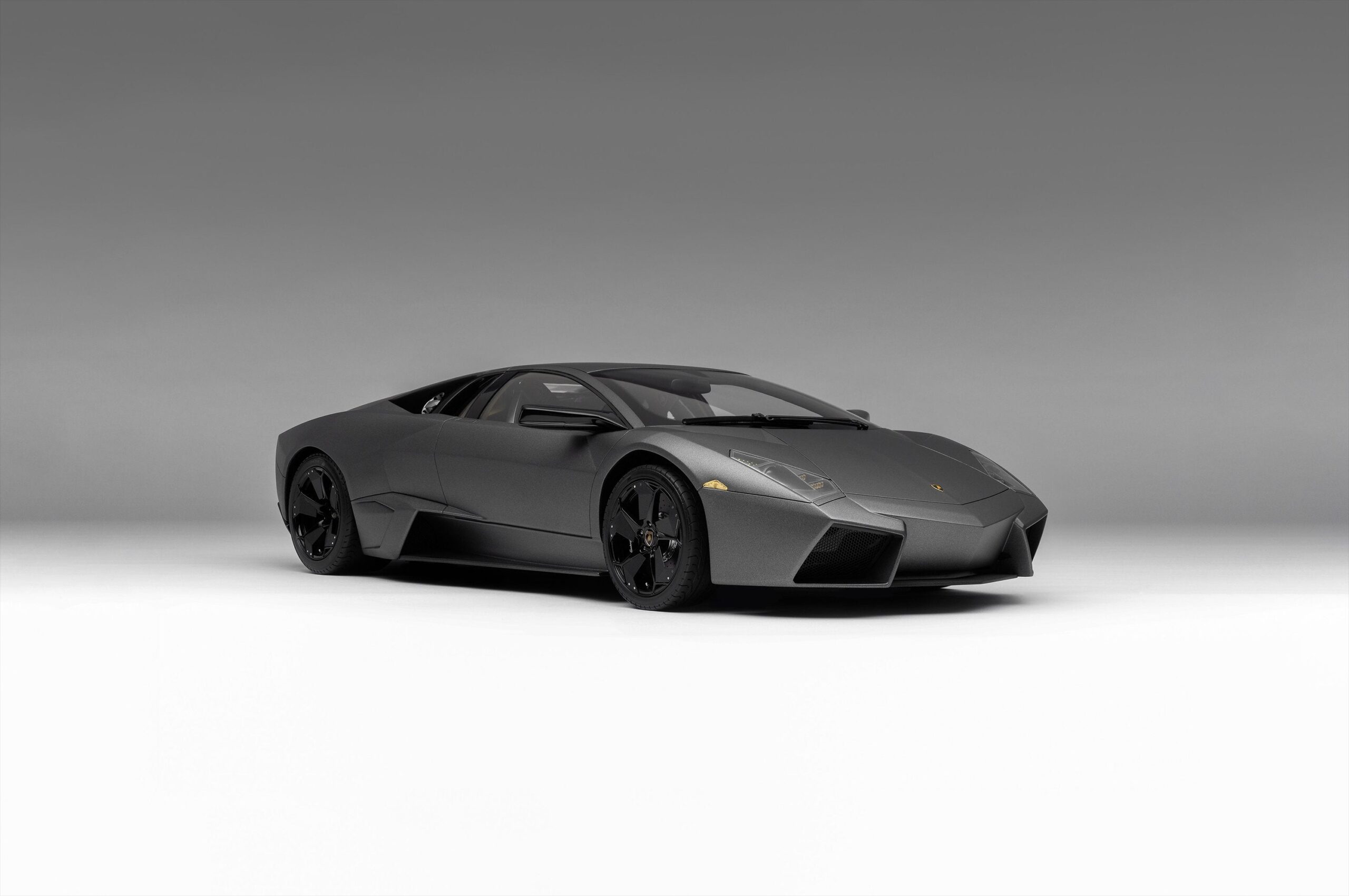 Amalgam Lamborghini Reventón (2007) - Grau | 1:8 - Image 2