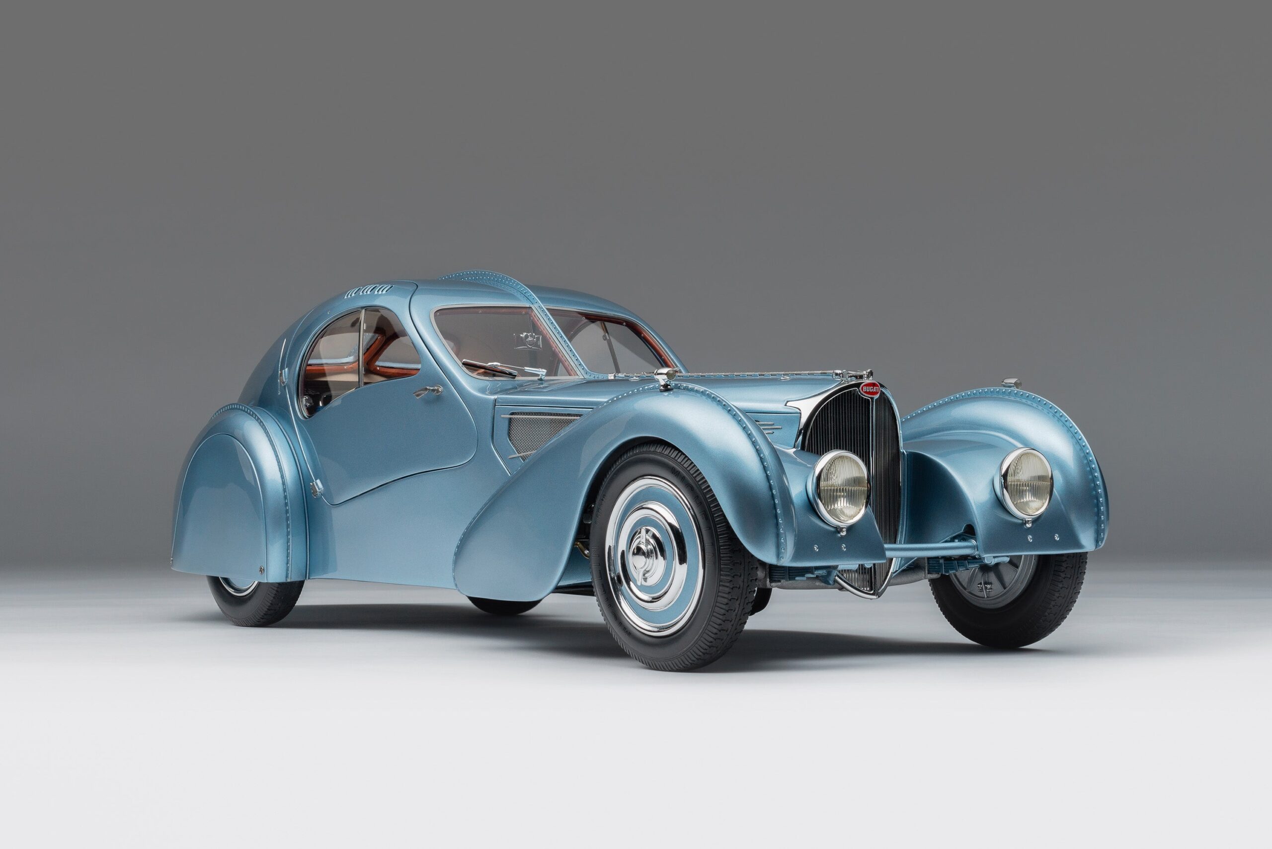 Amalgam Bugatti Type 57SC Atlantic "The Lord Rothschild" (1938) - Bleu | 1:8