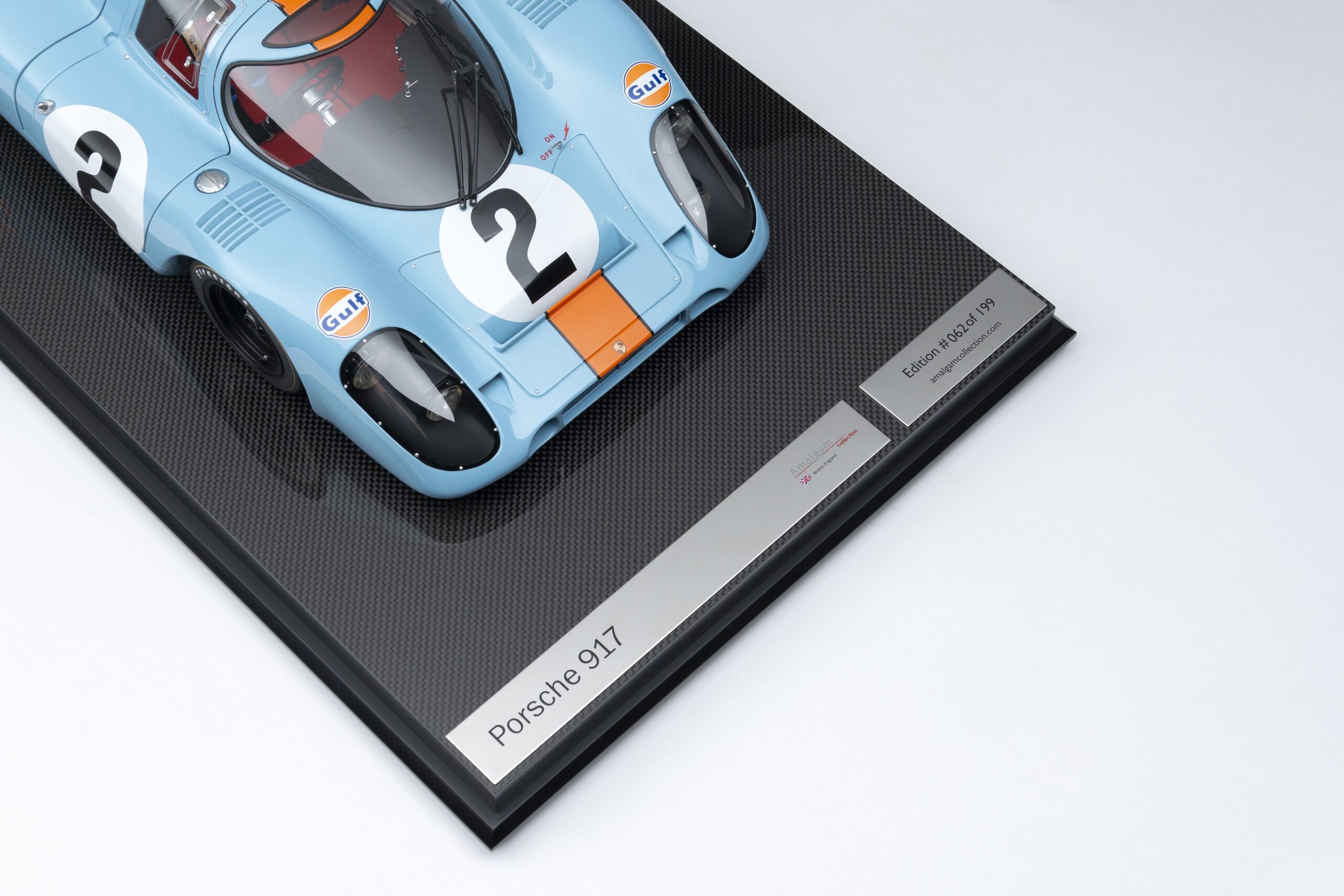 Amalgam Porsche 917K 1970 Daytona Winner Gulf Livery - Hellblau / Orange | 1:8 - Imagen 7