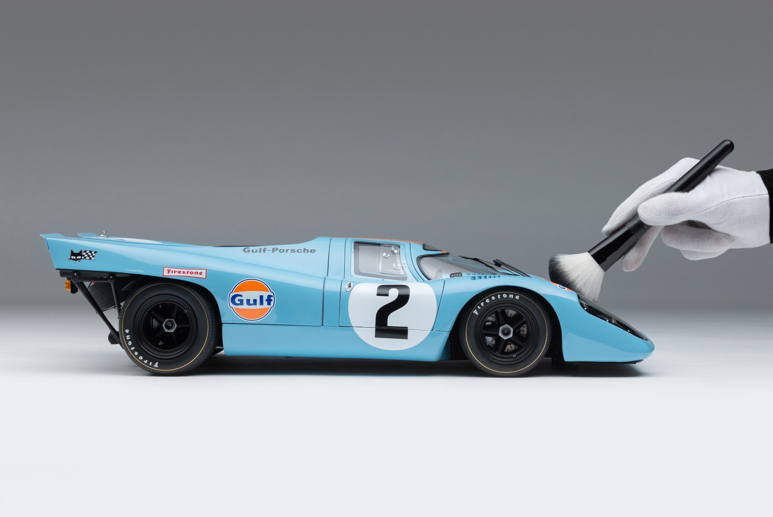 Amalgam Porsche 917K 1970 Daytona Winner Gulf Livery - Hellblau / Orange | 1:8 - Imagen 3