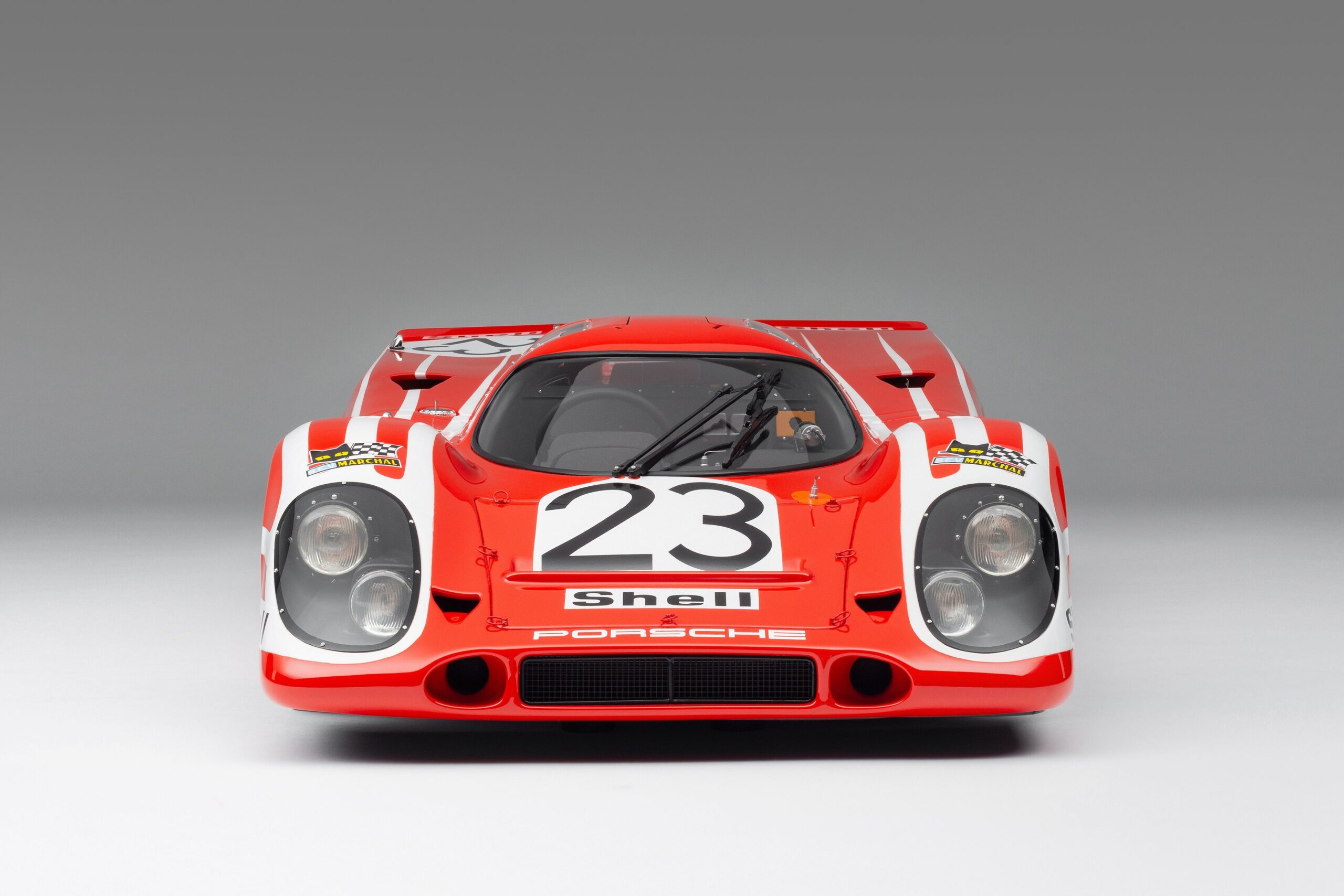Amalgam Porsche 917K 1970 Le Mans Winner Salzburg Livery - Rot | 1:8 - Image 6
