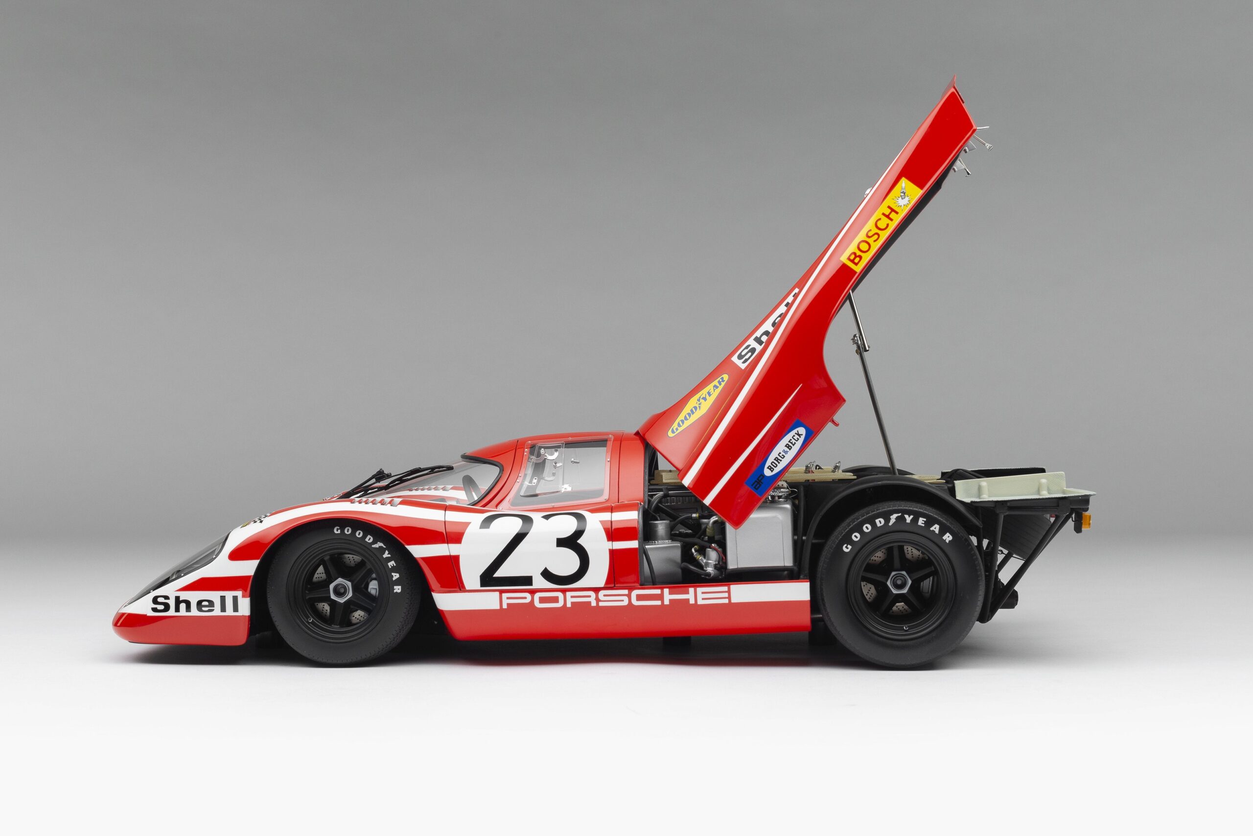 Amalgam Porsche 917K 1970 Le Mans Winner Salzburg Livery - Rot | 1:8 - Image 8