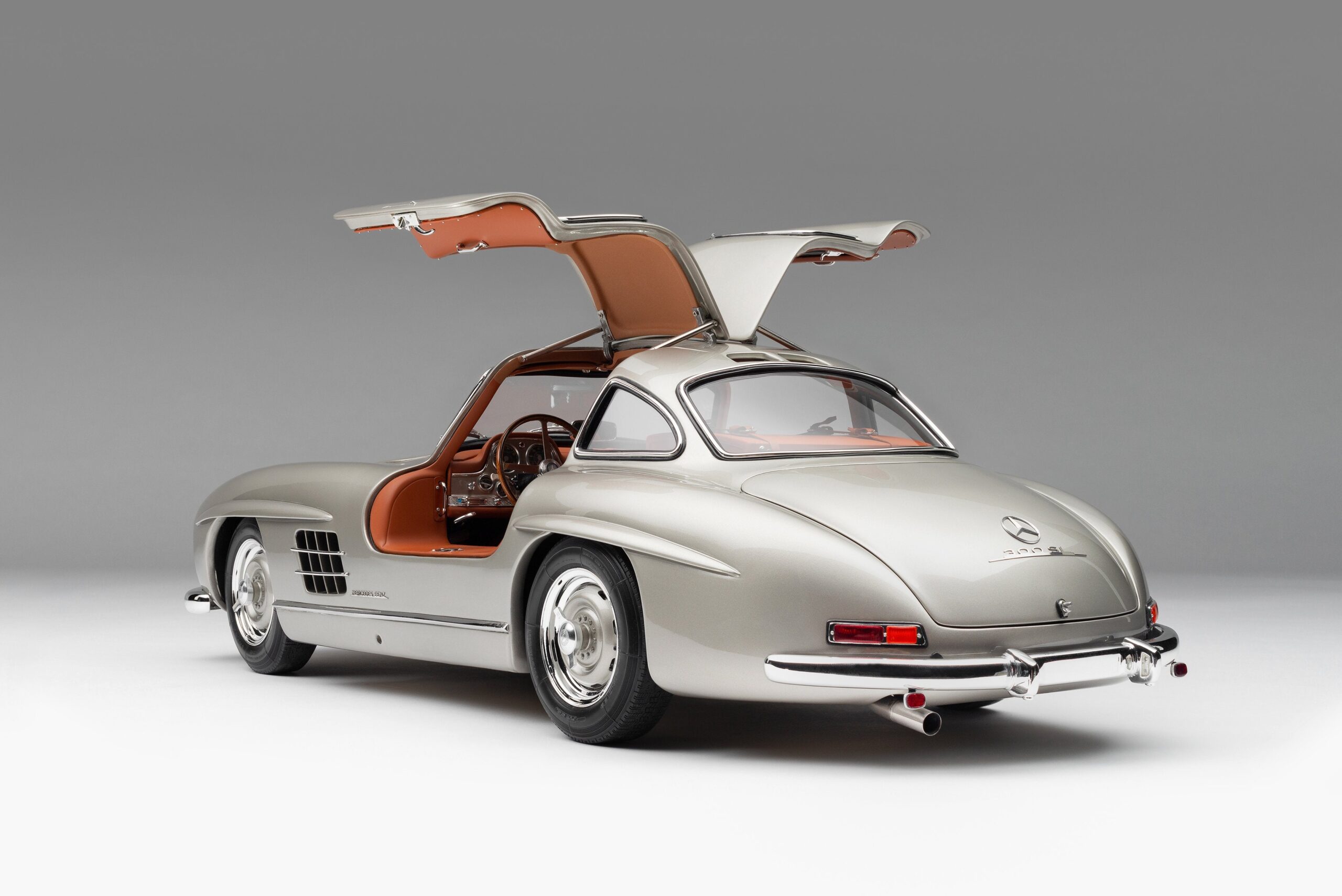 Amalgam Mercedes-Benz 300 SL Gullwing (1955) - Silber | 1:8 - Image 8