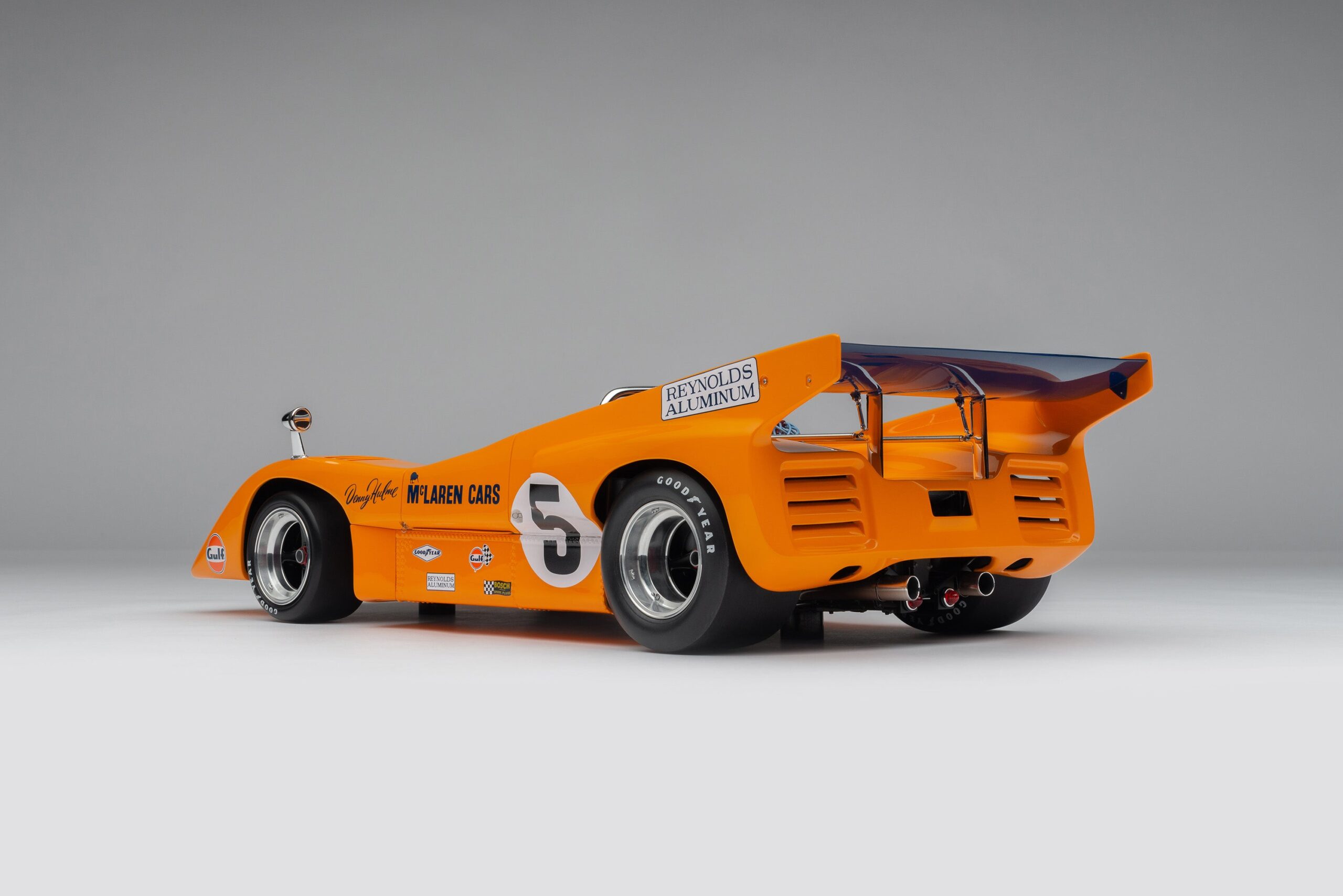 Amalgam McLaren M8D 1970 Can-Am Season - Orange | 1:8 - Image 12