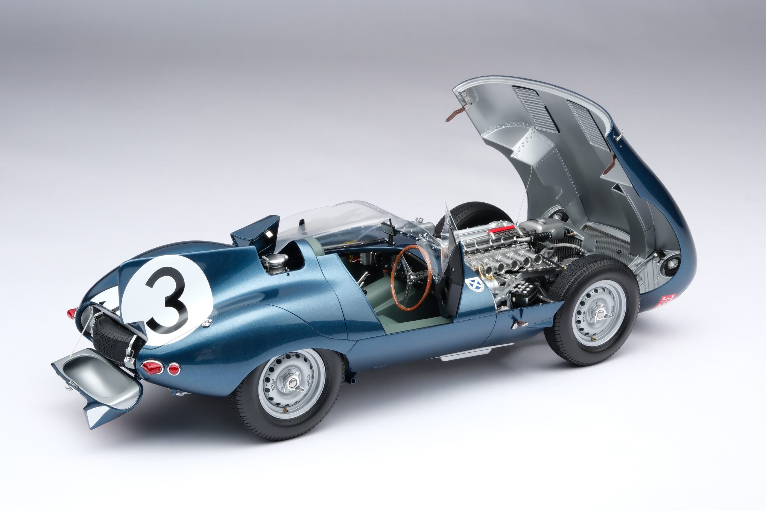 Amalgam Jaguar D-type Ecurie Ecosse 1957 Le Mans Winner - Dunkelblau | 1:8 – Bild 7