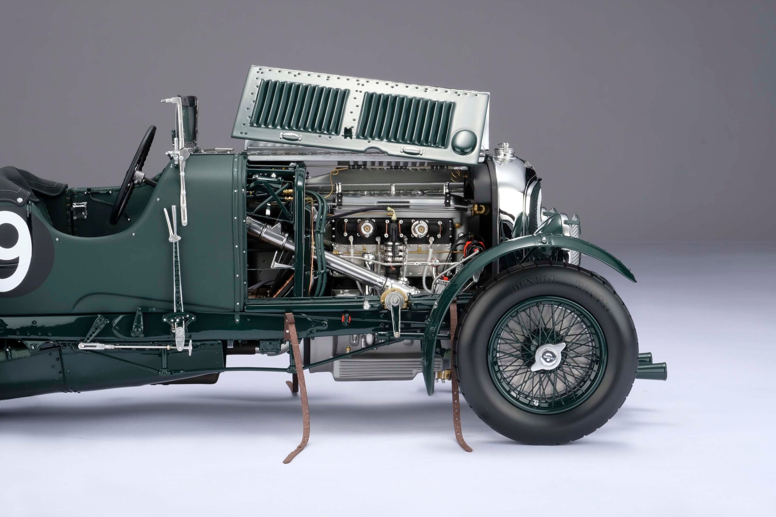 Amalgam Bentley Blower 1930 Le Mans Birkin & Chassagne - Blau | 1:8 - 画像25