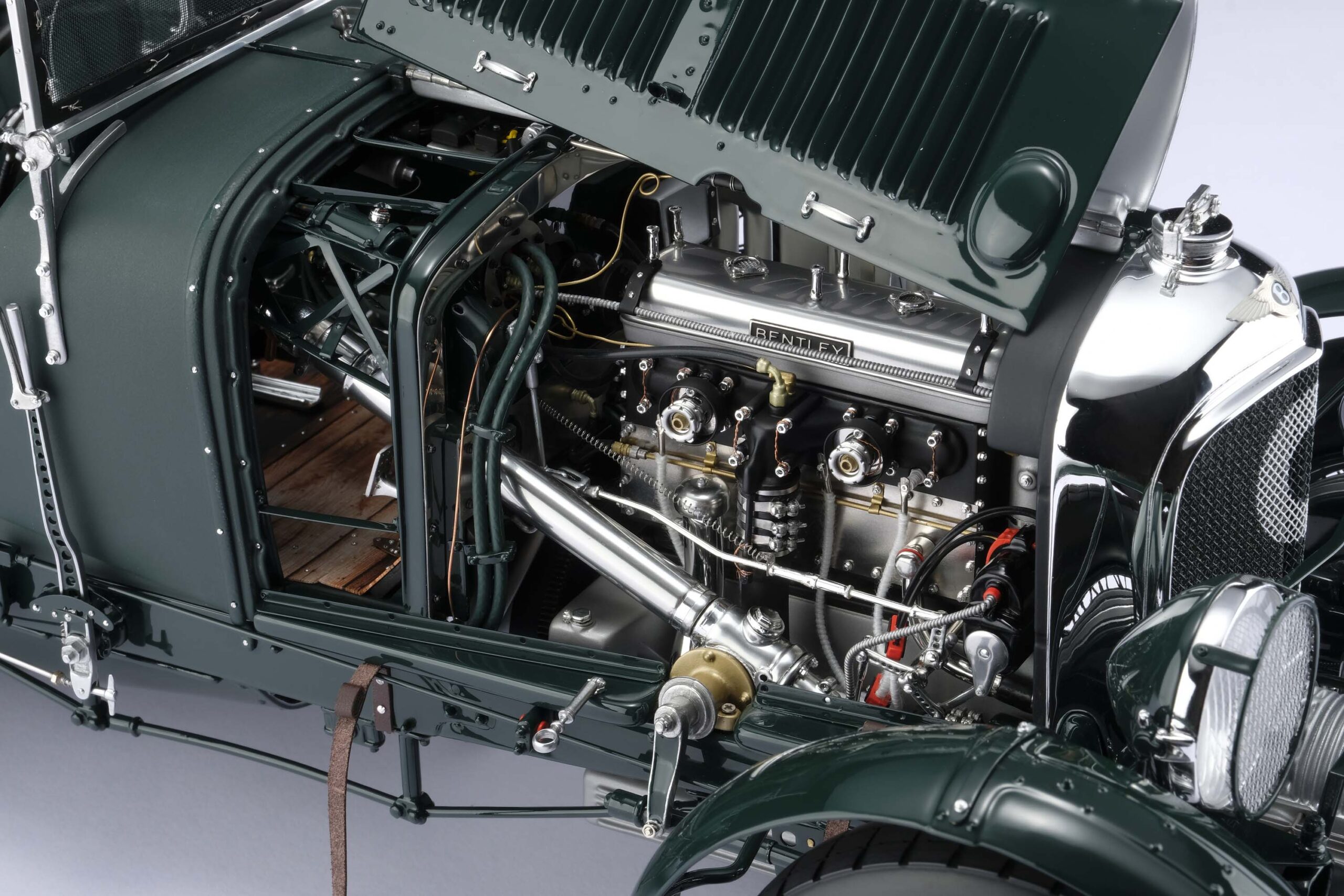 Amalgam Bentley Blower 1930 Le Mans Birkin & Chassagne - Blau | 1:8 - 画像26