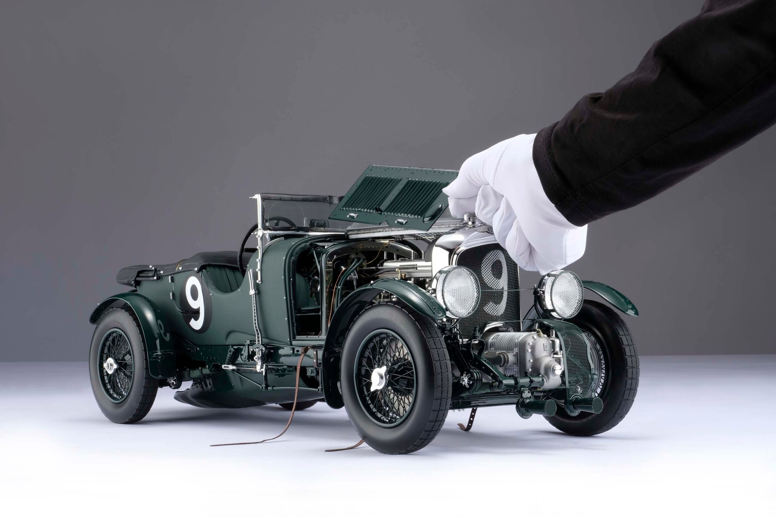 Amalgam Bentley Blower 1930 Le Mans Birkin & Chassagne - Blau | 1:8 - 画像27
