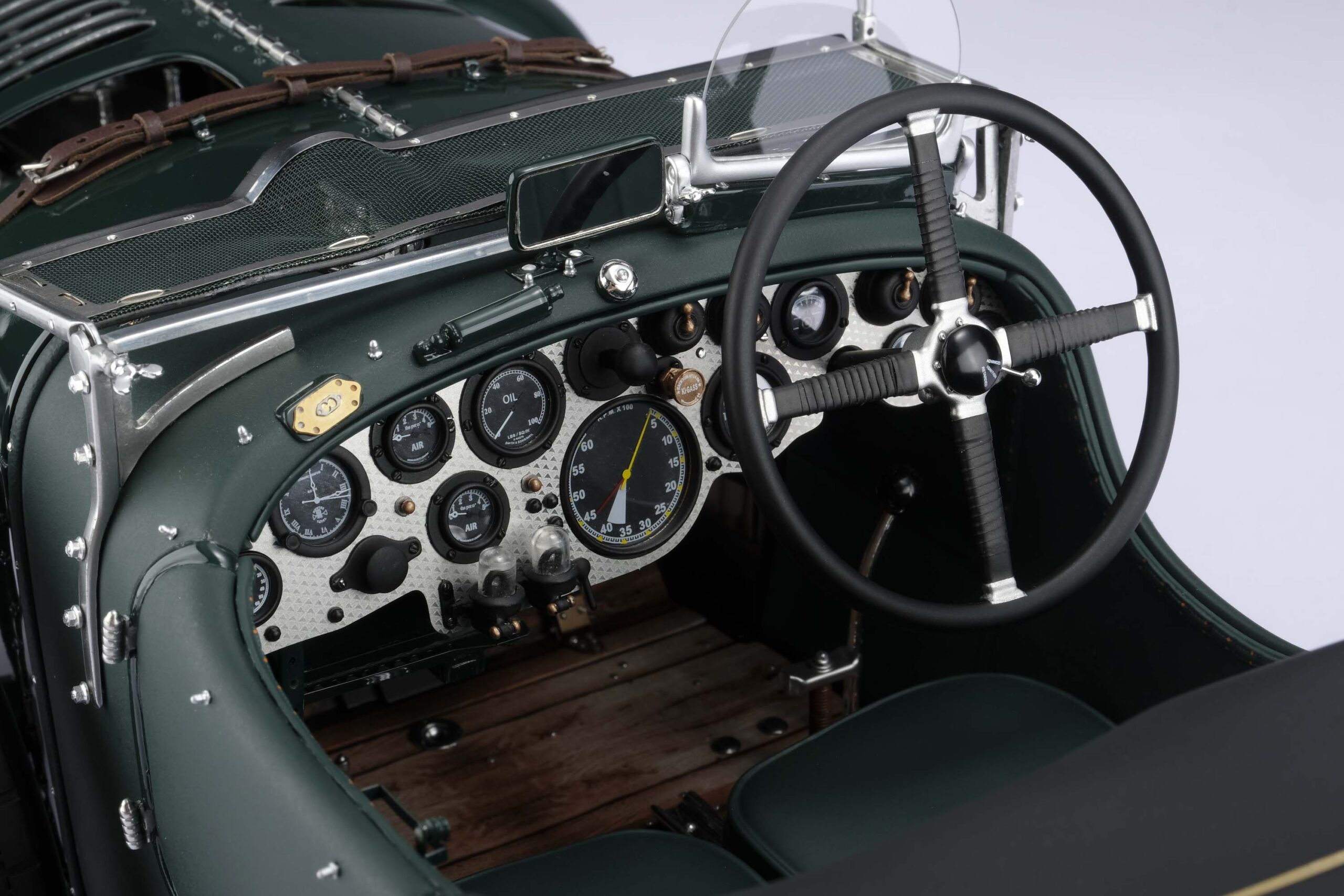 Amalgam Bentley Blower 1930 Le Mans Birkin & Chassagne - Blau | 1:8 - 画像12