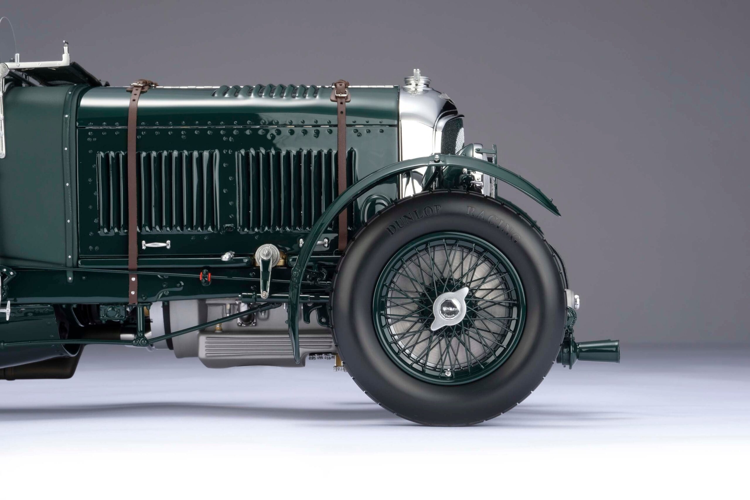Amalgam Bentley Blower 1930 Le Mans Birkin & Chassagne - Blau | 1:8 - 画像22
