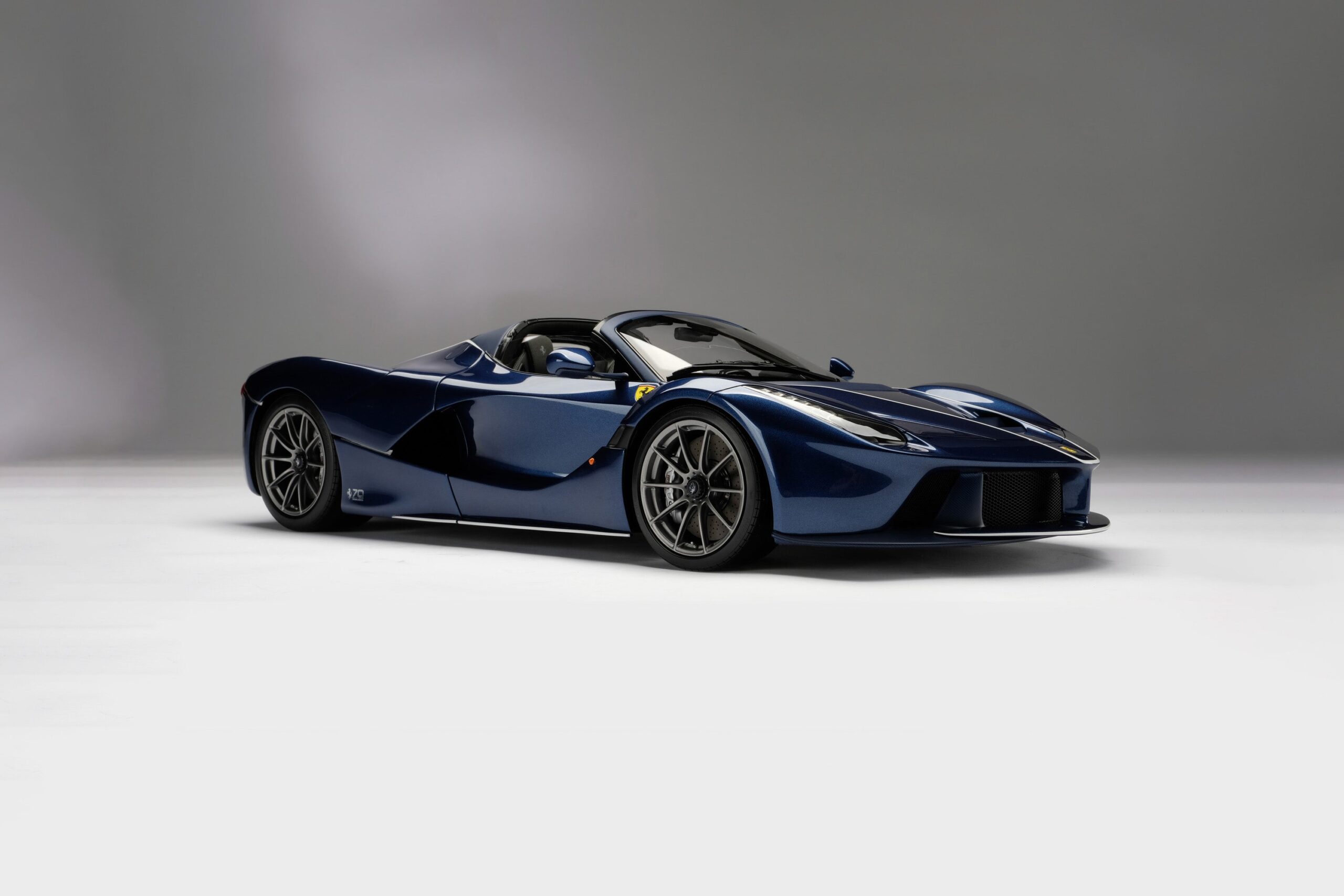 Amalgam Ferrari LaFerrari & LaFerrari Aperta Tailor Made | 1:8 - 画像2
