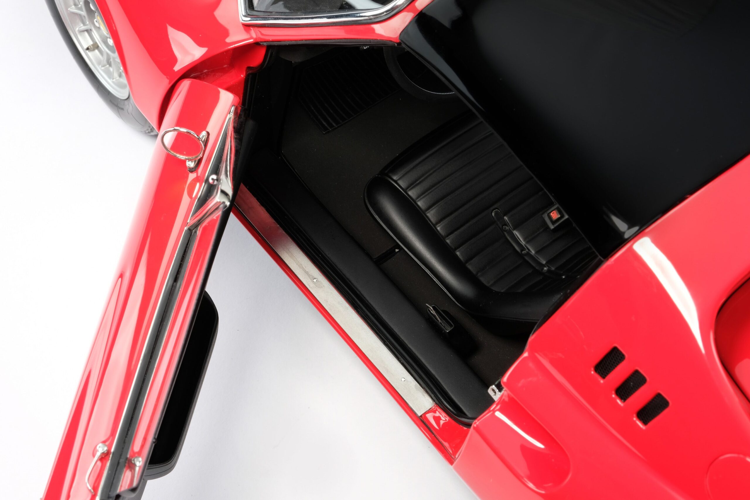 Amalgam Ferrari Dino 246 GTS (1972) - Rot | 1:8 - 画像16
