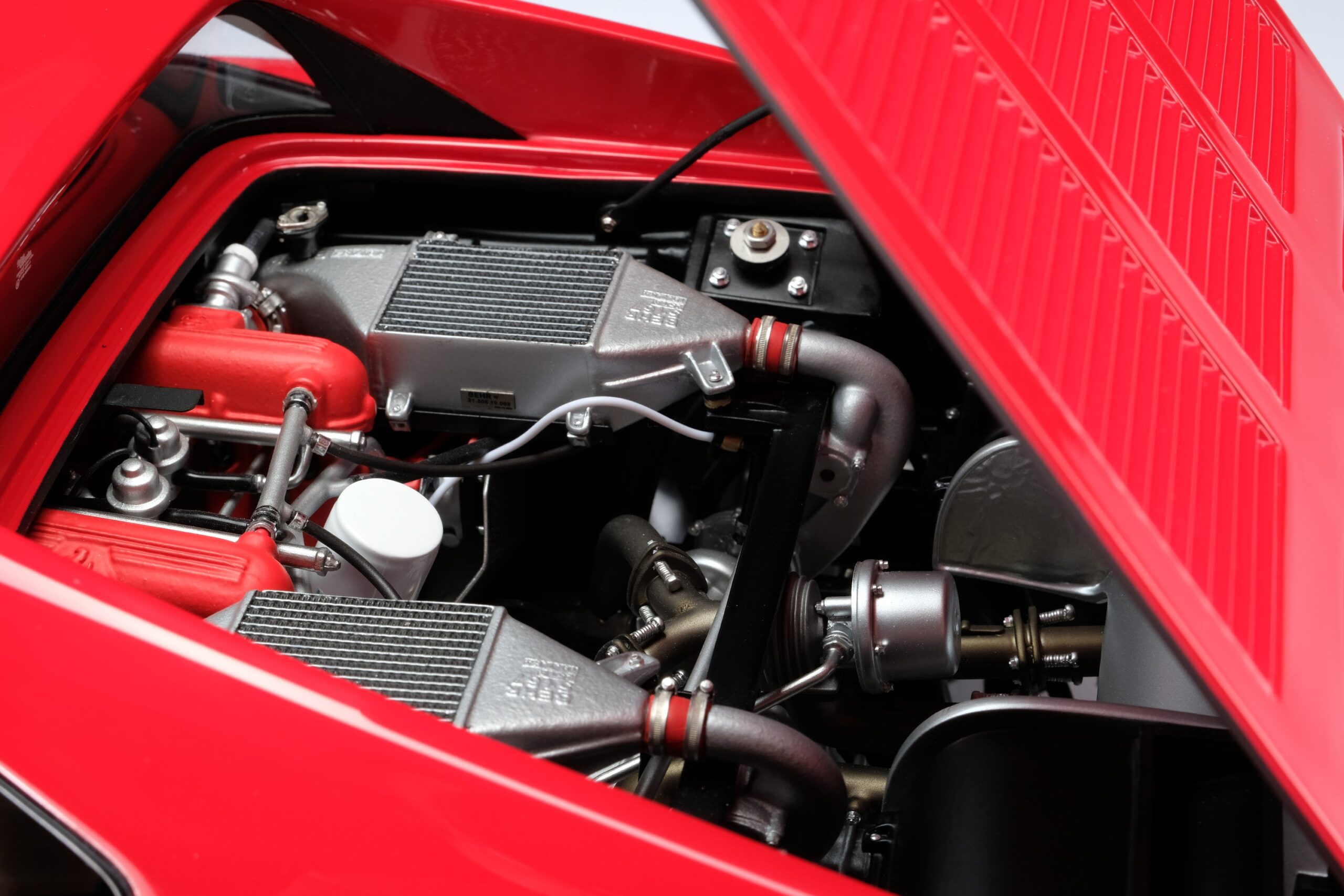 Amalgam Ferrari 288 GTO (1984) - Rot | 1:8 - 画像11