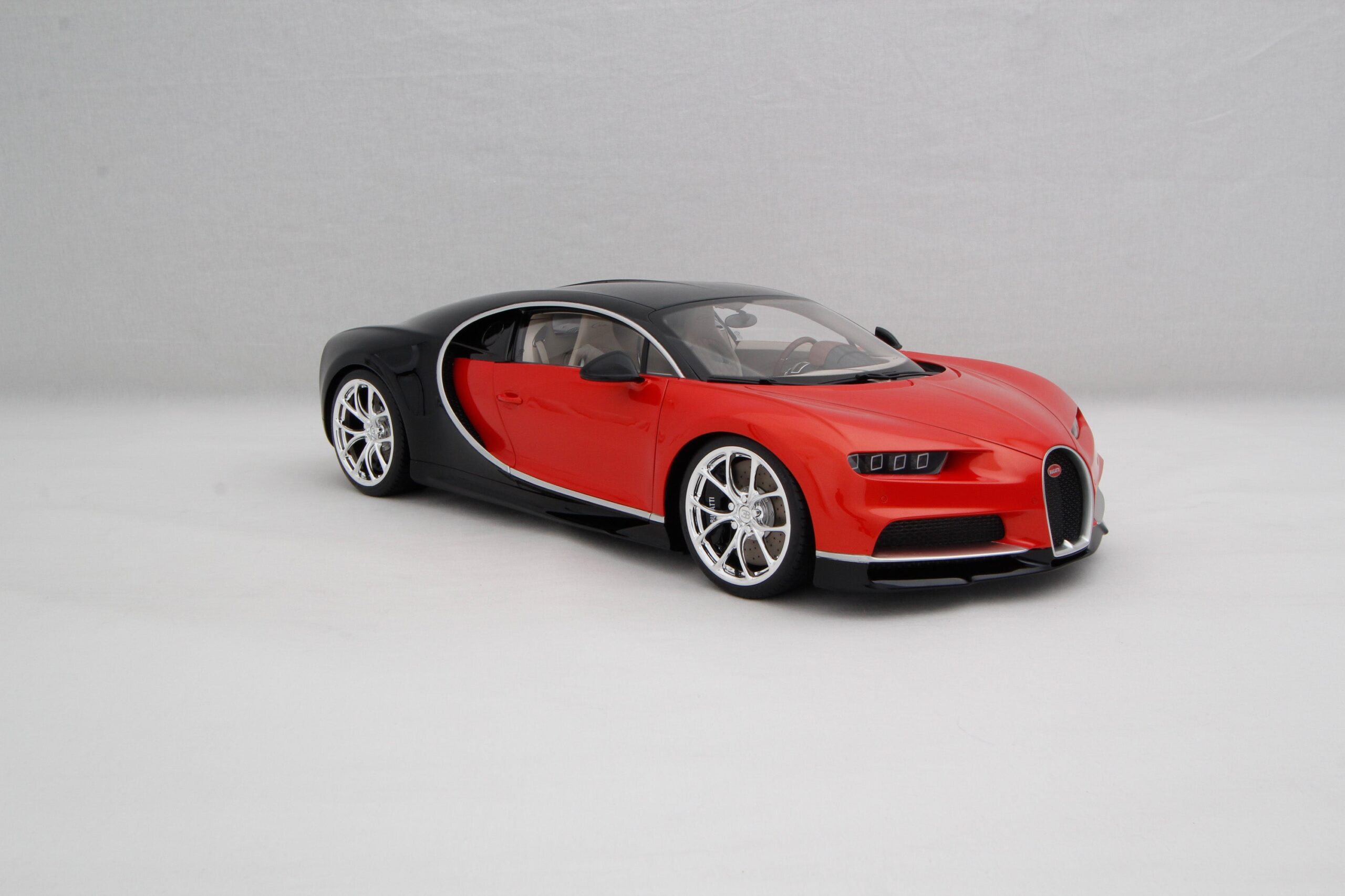 Amalgam Bugatti Chiron Tailor Made | 1:8 - 画像17