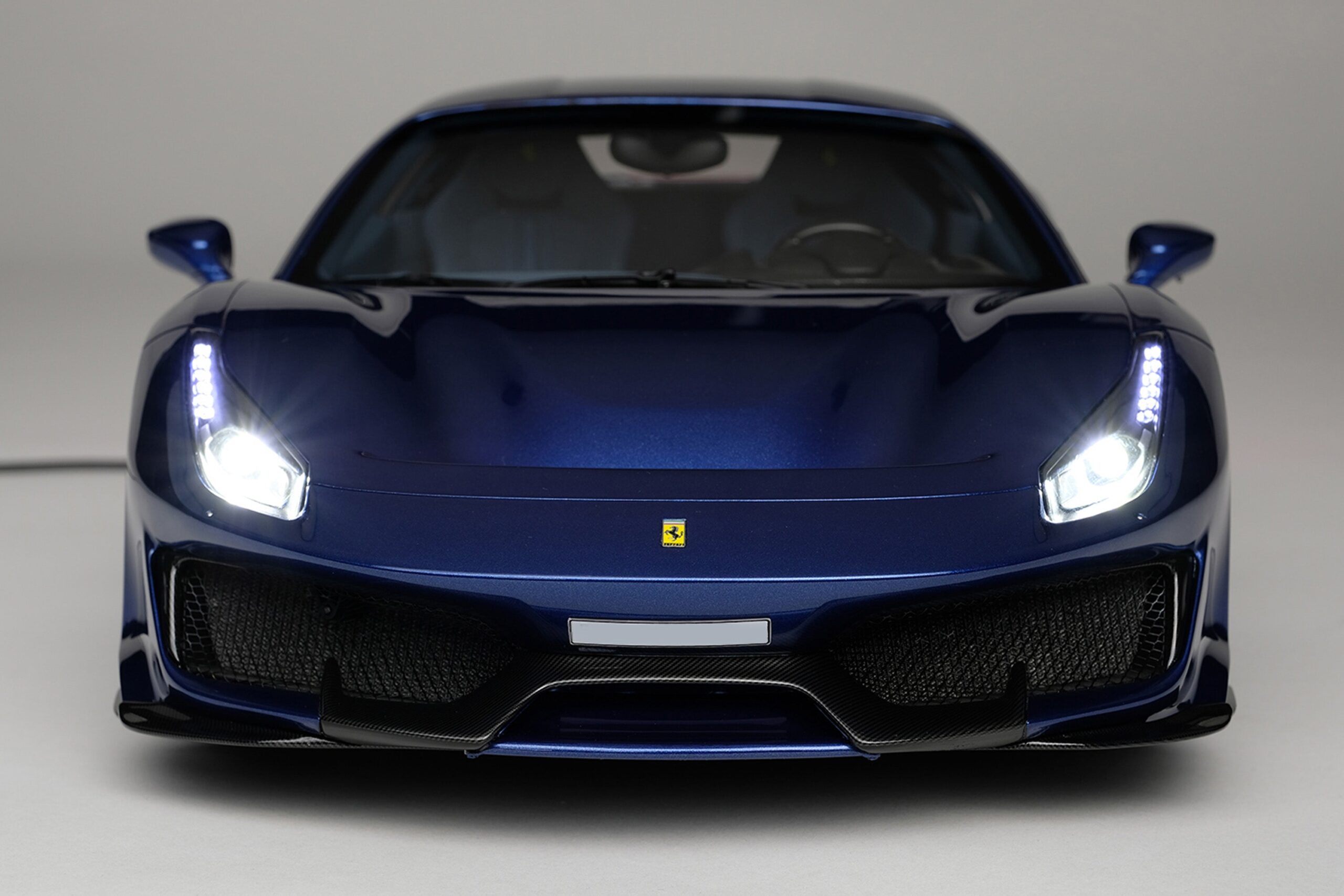Amalgam Ferrari 488 GTB & Spider Tailor Made | 1:8 - 画像16