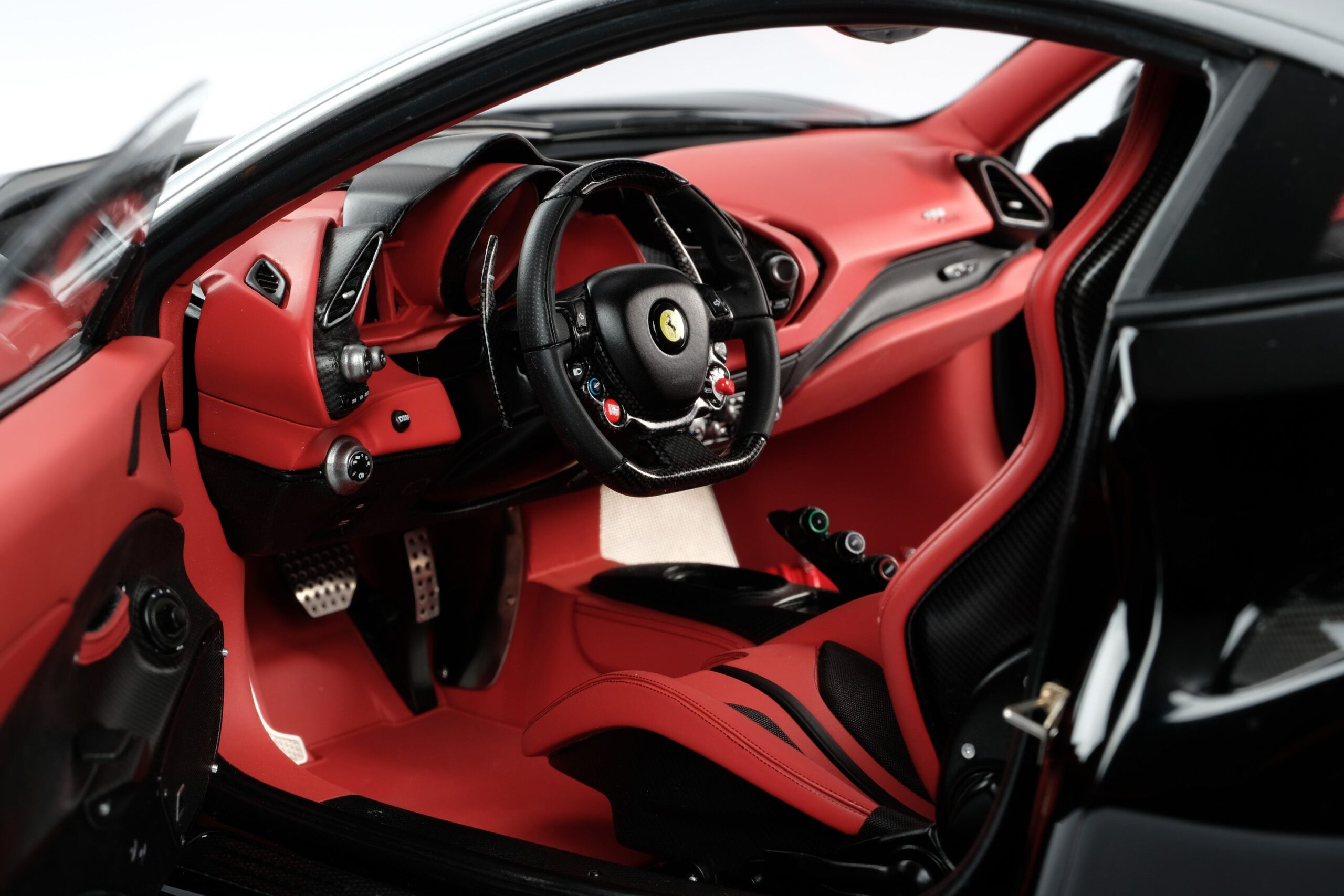 Amalgam Ferrari 488 GTB & Spider Tailor Made | 1:8 - 画像25