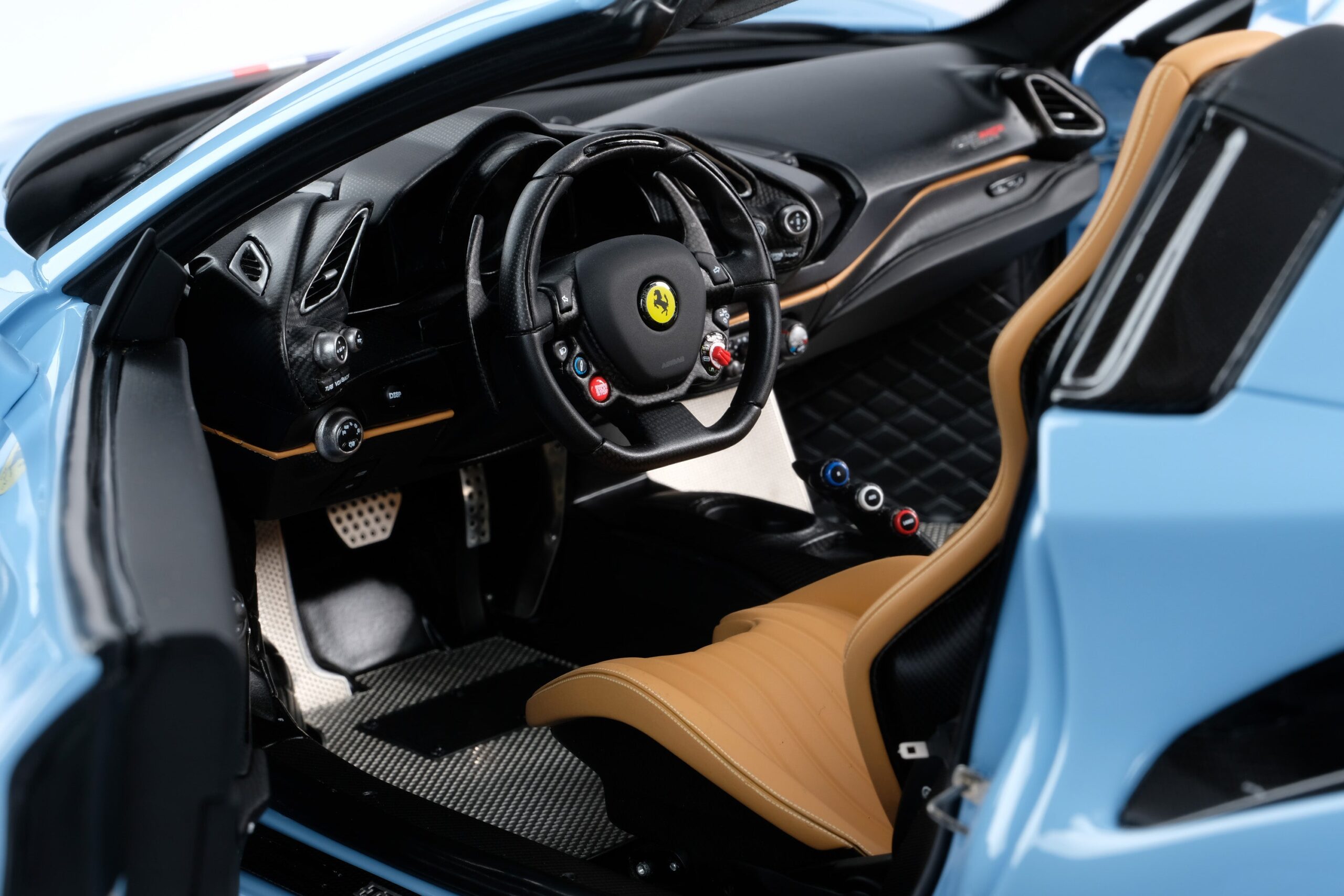 Amalgam Ferrari 488 GTB & Spider Tailor Made | 1:8 - 画像38