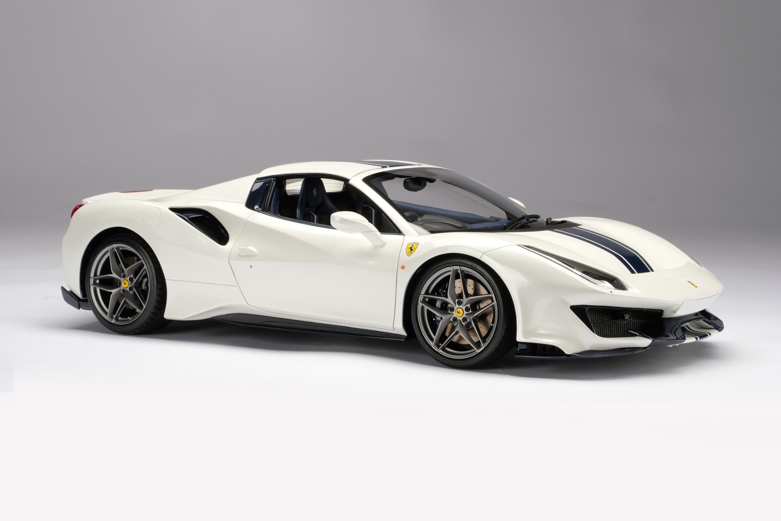 Amalgam Ferrari 488 GTB & Spider Tailor Made | 1:8 - 画像39