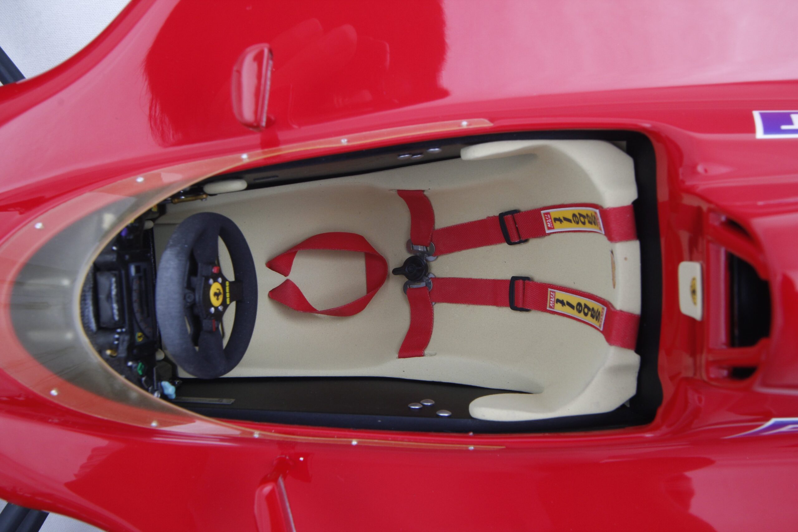 Amalgam Ferrari F1-90 (641/2) - Rot | 1:8 - Image 24
