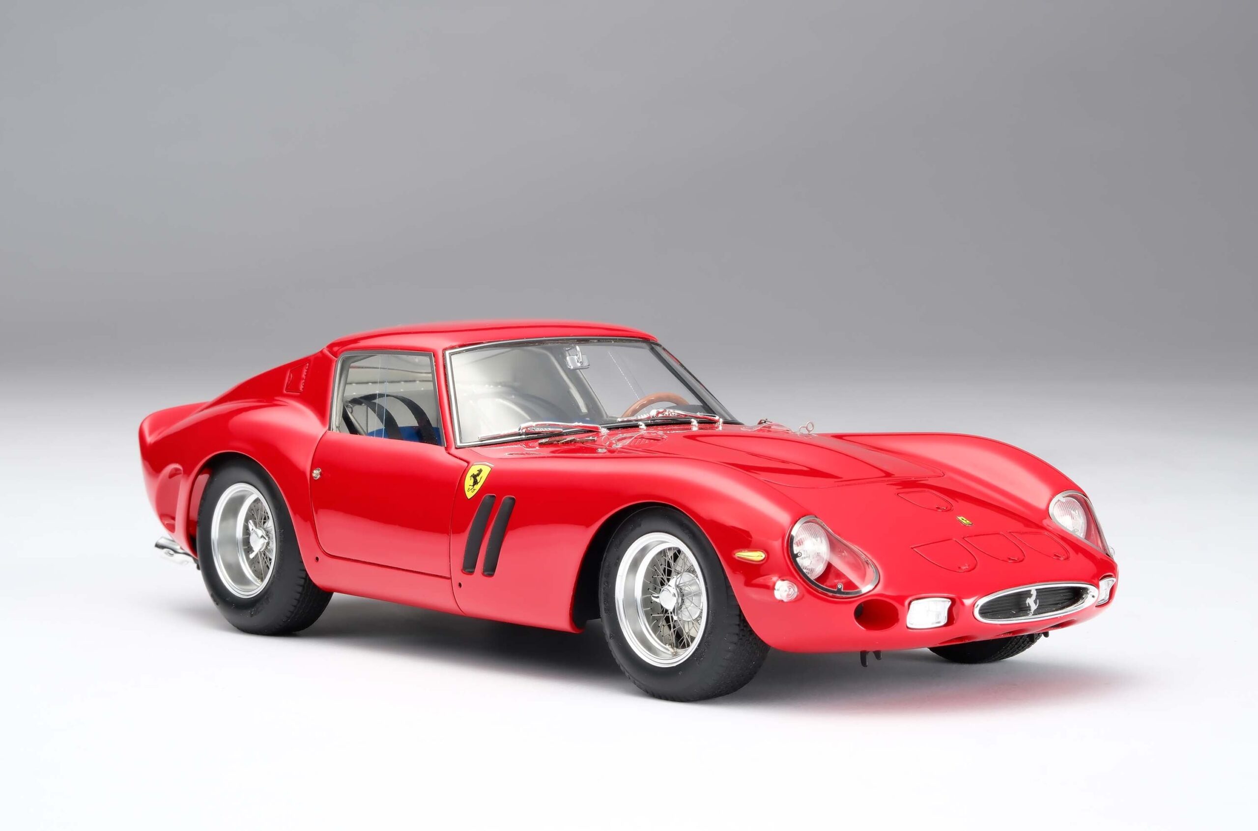 Amalgam Ferrari 250 GTO Road Specification (1962) - Rot | 1:18 - 画像15