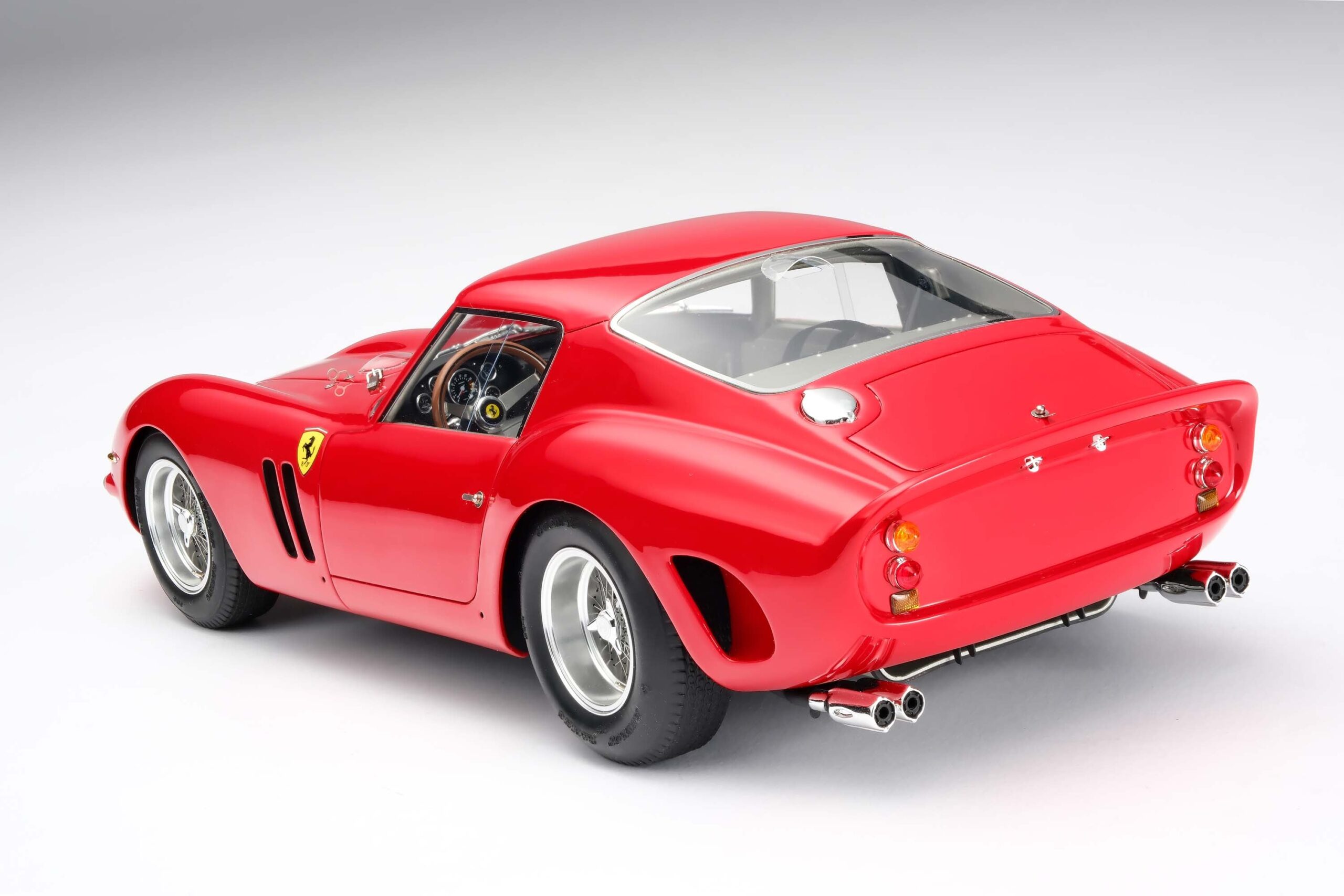 Amalgam Ferrari 250 GTO Road Specification (1962) - Rot | 1:18 - 画像18
