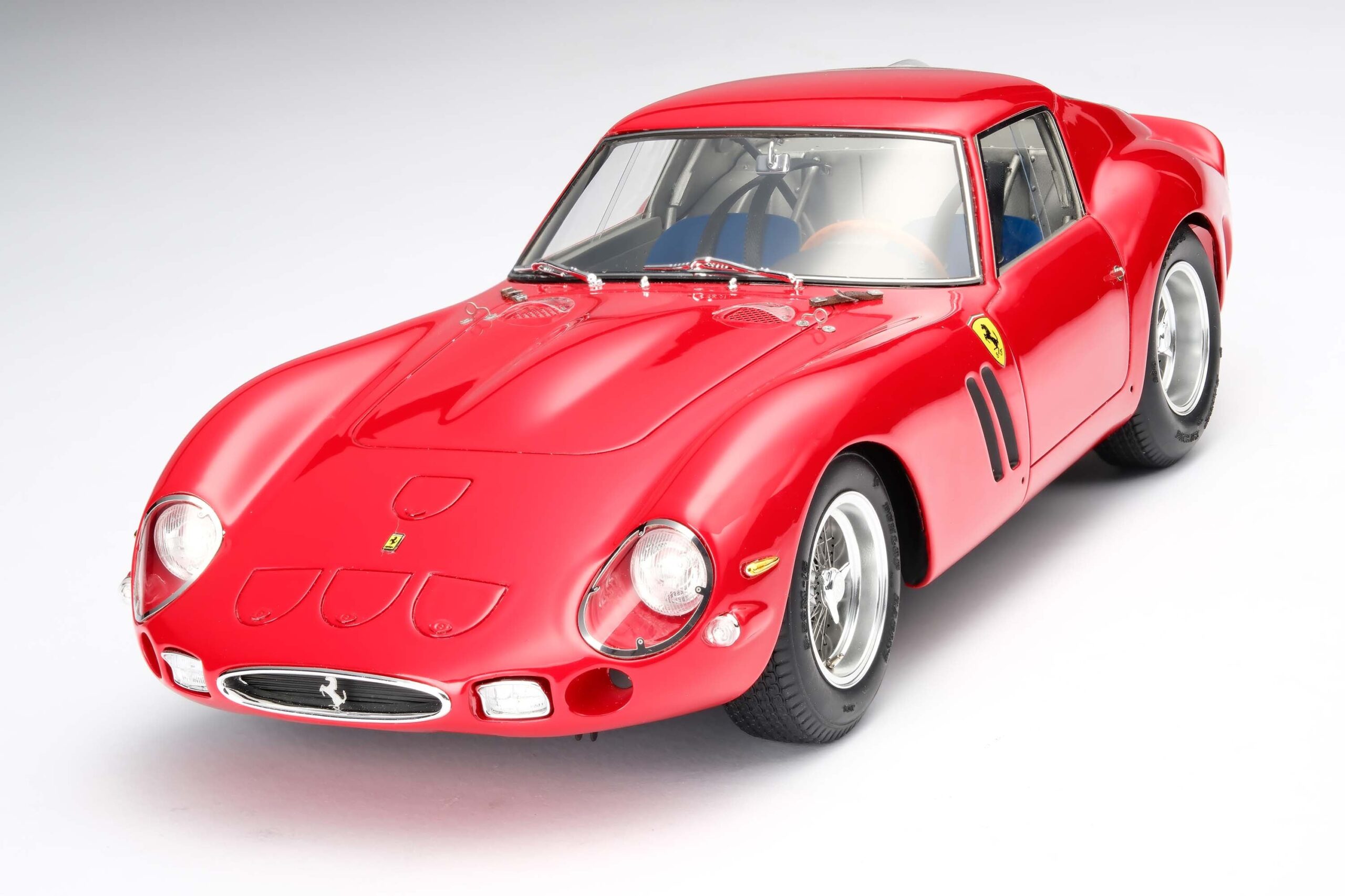 Amalgam Ferrari 250 GTO Road Specification (1962) - Rot | 1:18 - 画像25