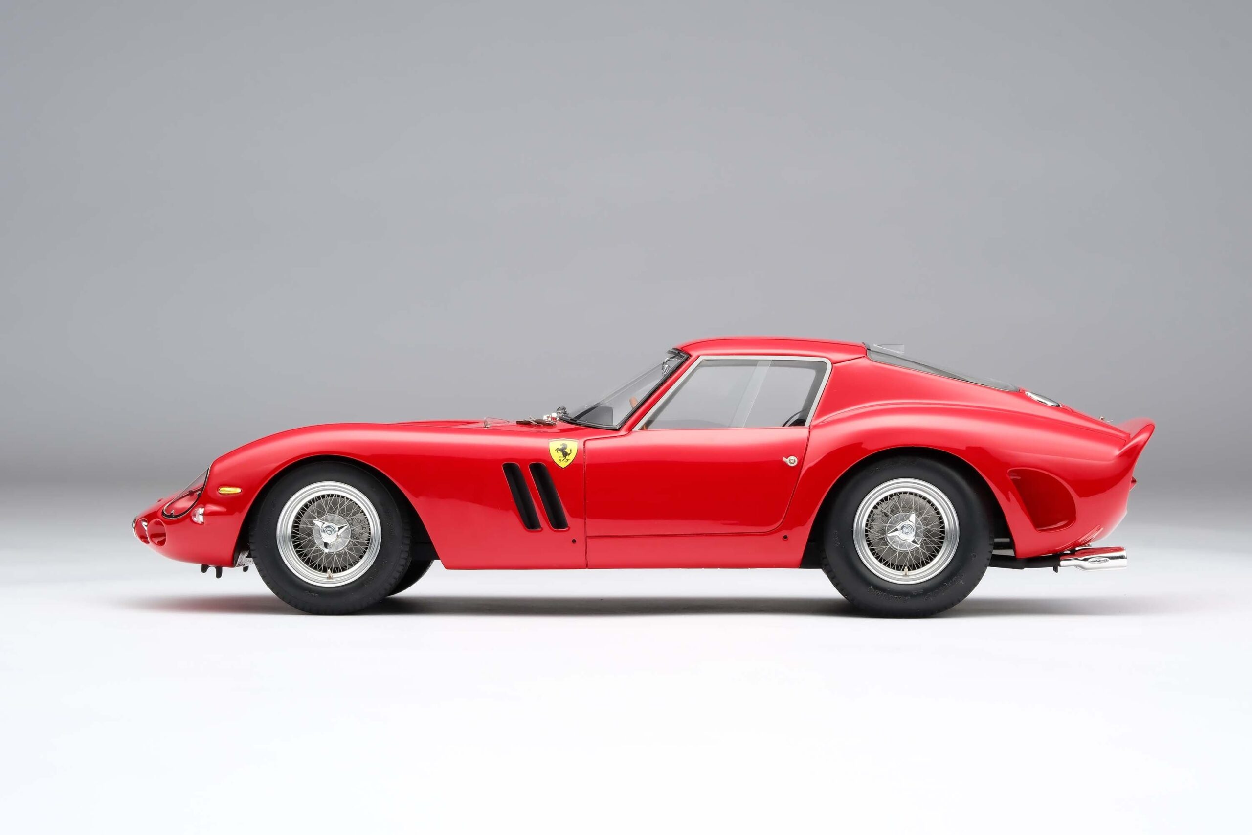 Amalgam Ferrari 250 GTO Road Specification (1962) - Rot | 1:18 - 画像29