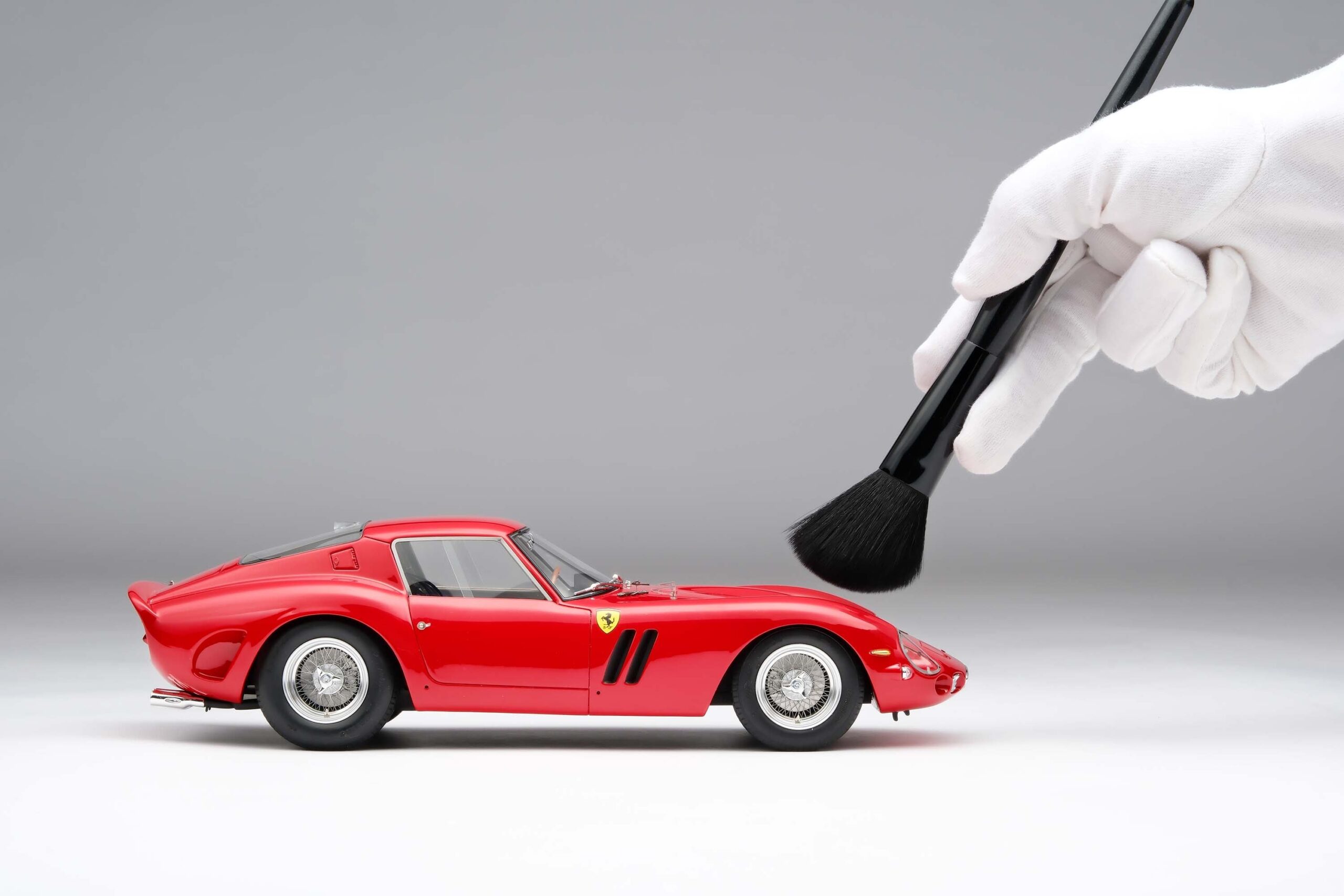 Amalgam Ferrari 250 GTO Road Specification (1962) - Rot | 1:18 - 画像35