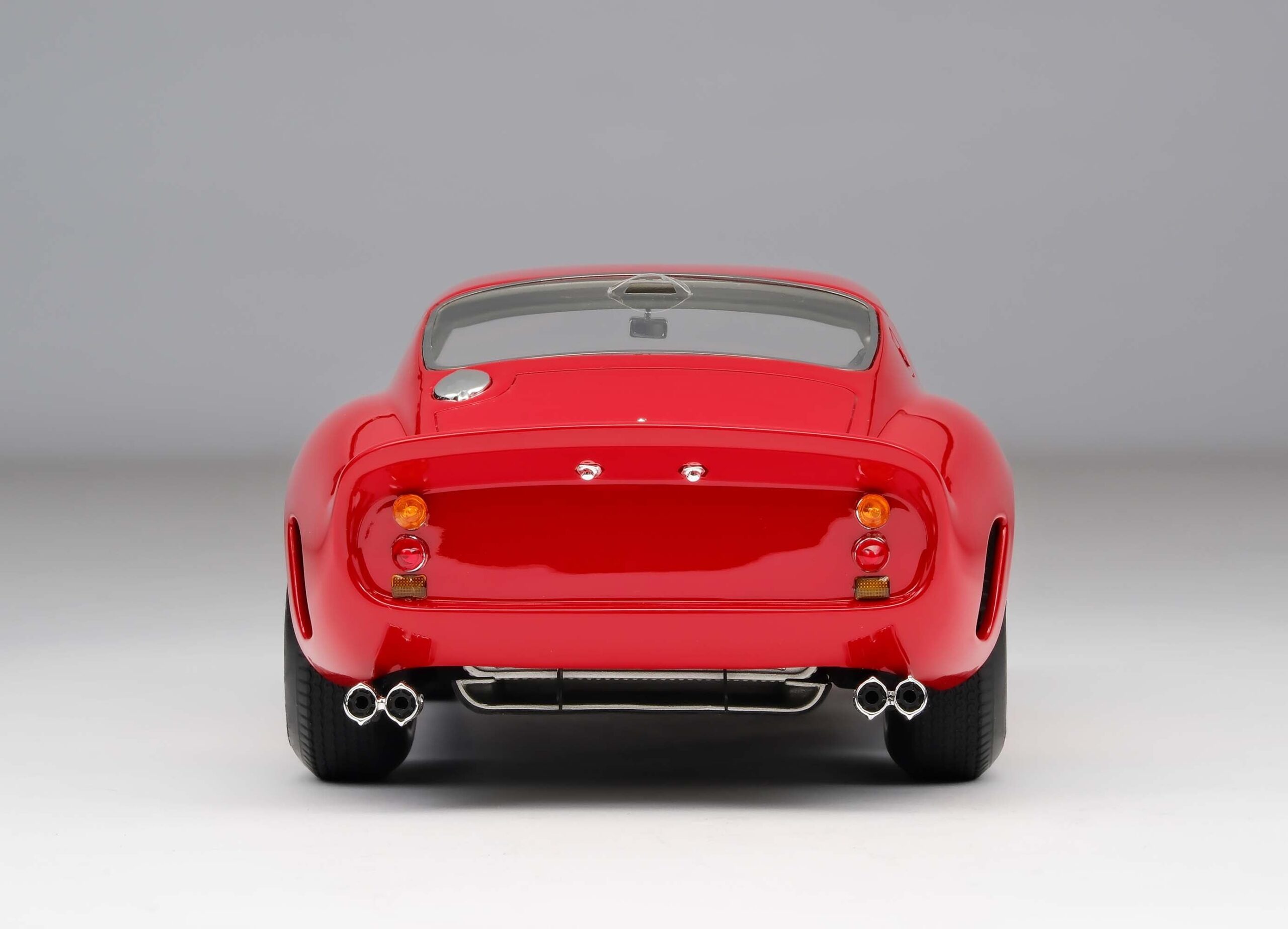 Amalgam Ferrari 250 GTO Road Specification (1962) - Rot | 1:18 - 画像4