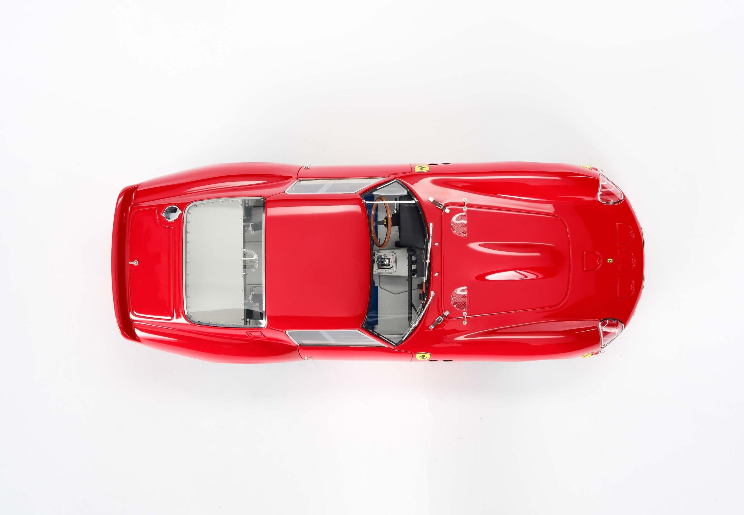Amalgam Ferrari 250 GTO Road Specification (1962) - Rot | 1:18 - 画像13